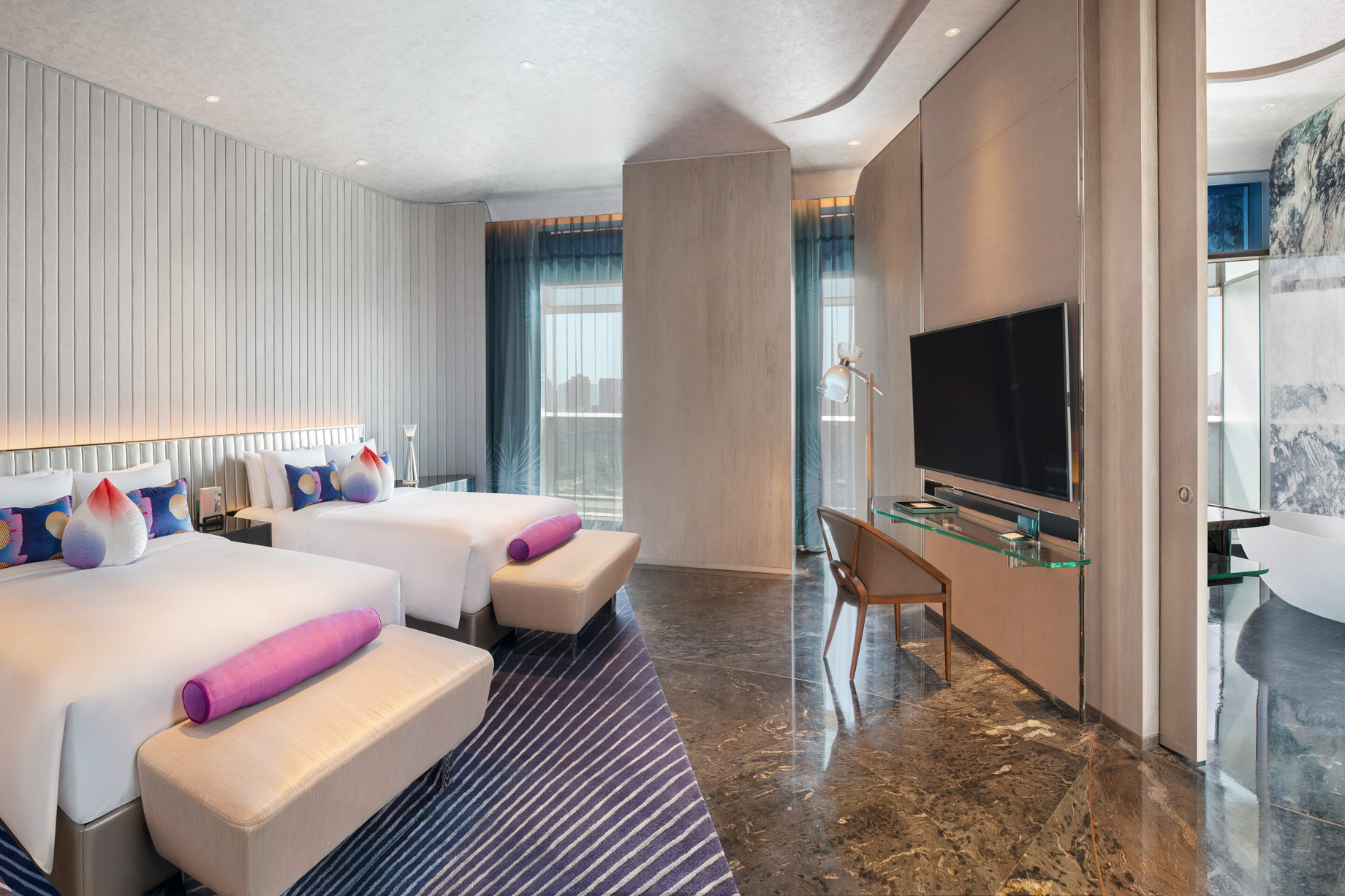 019 – W Xi’an Hotel – Xi’an, Shaanxi Province, China – E WOW Suite Twin Bedroom