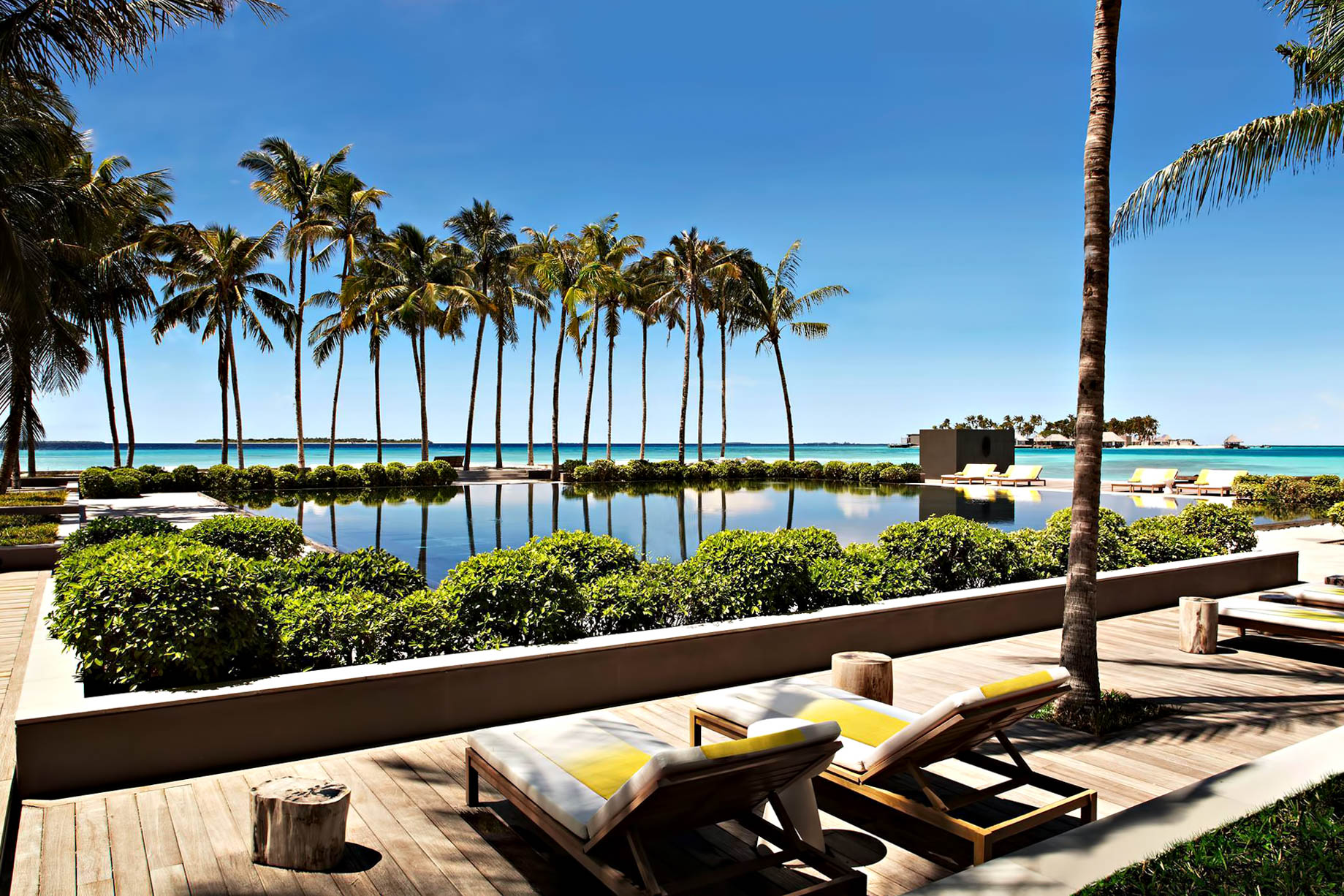 Cheval Blanc Randheli Resort – Noonu Atoll, Maldives – Private Island Resort Pool