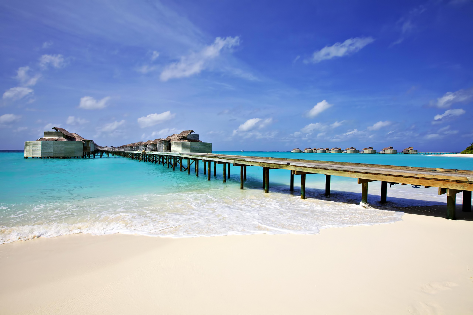 Six Senses Laamu Resort – Laamu Atoll, Maldives – Overwater Villa Boardwalk