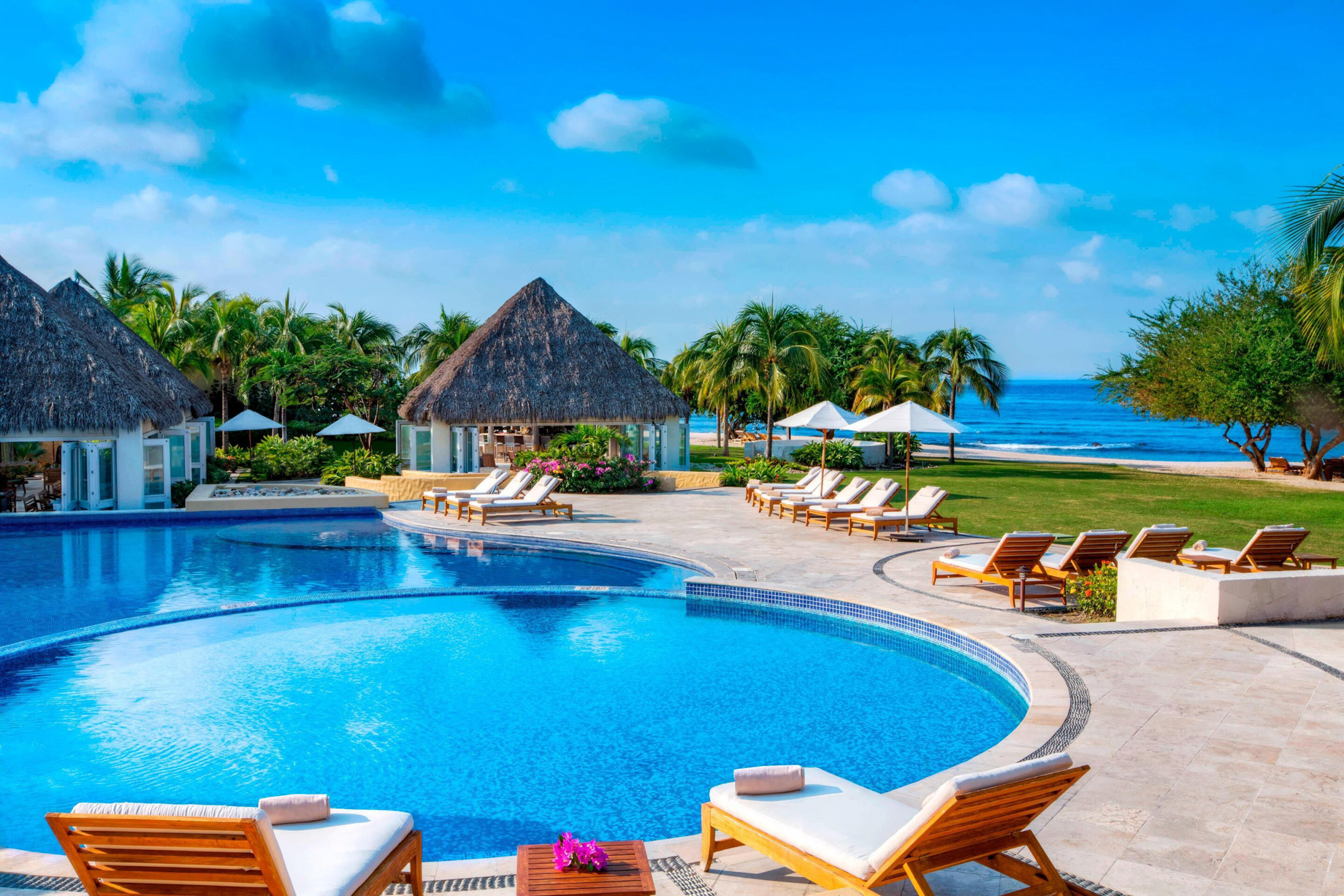 The St. Regis Punta Mita Resort – Nayarit, Mexico – Las Marietas Family Pool