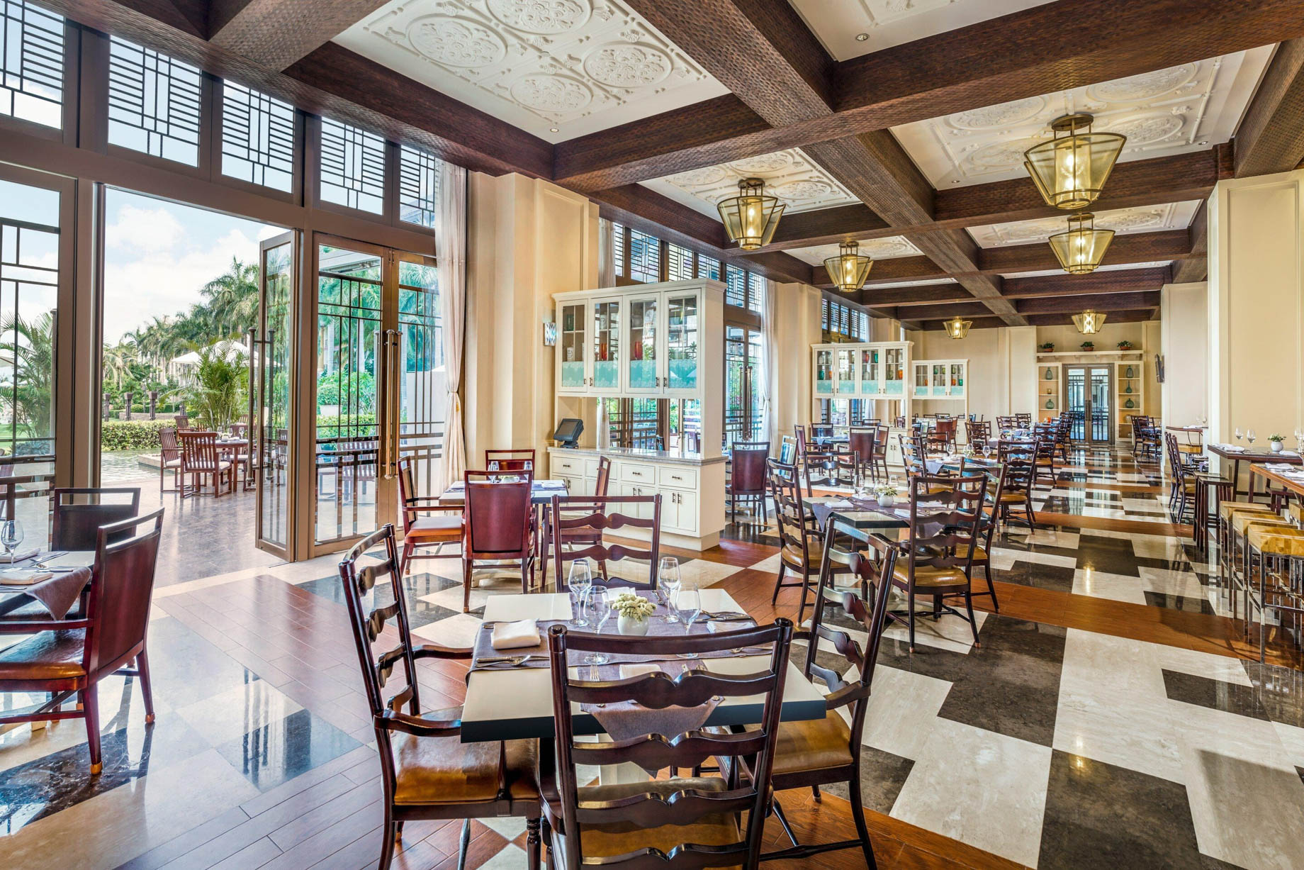 The St. Regis Sanya Yalong Bay Resort – Hainan, China – Social Restaurant