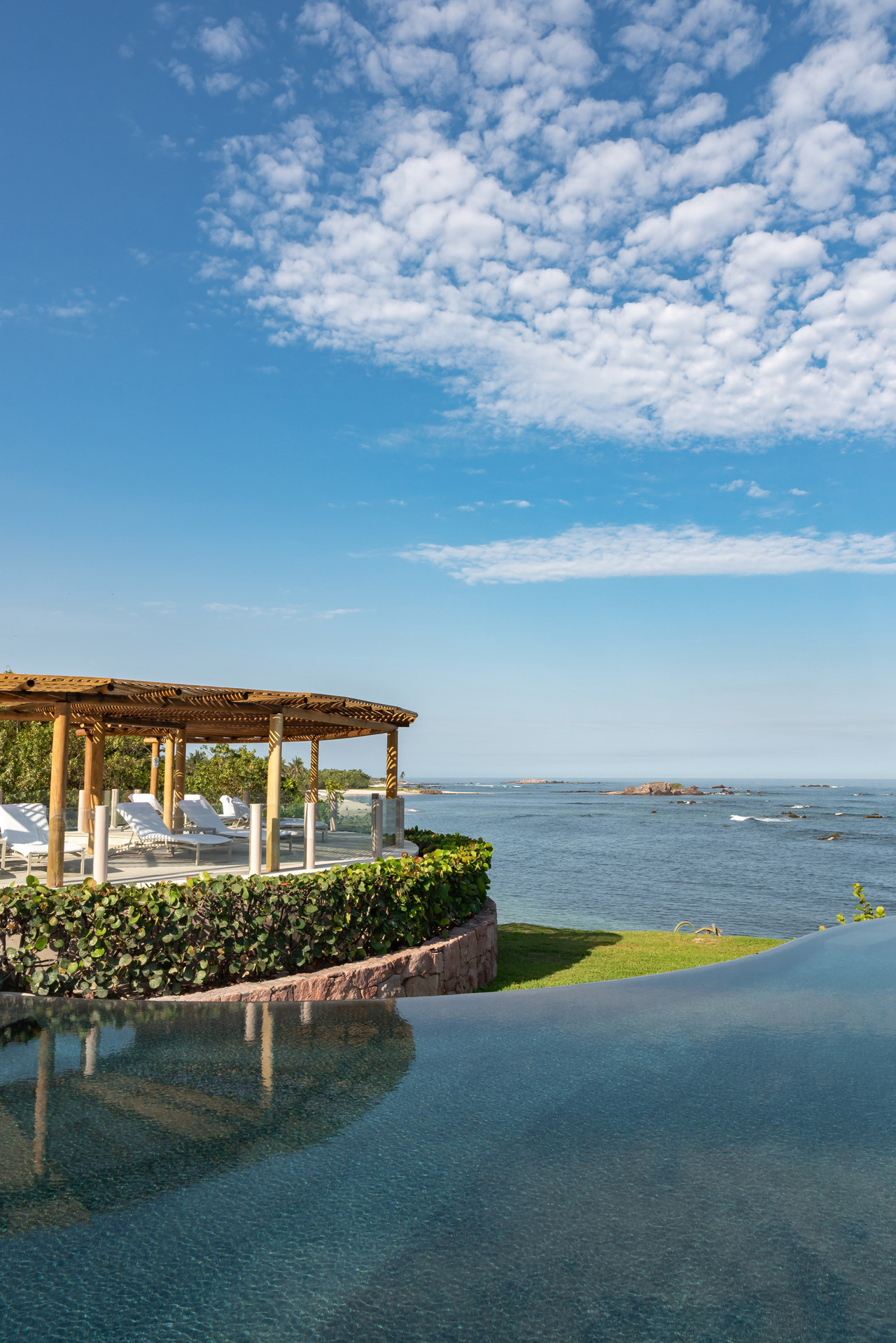 Four Seasons Resort Punta Mita – Nayarit, Mexico – Resort Pool Deck Ocean View