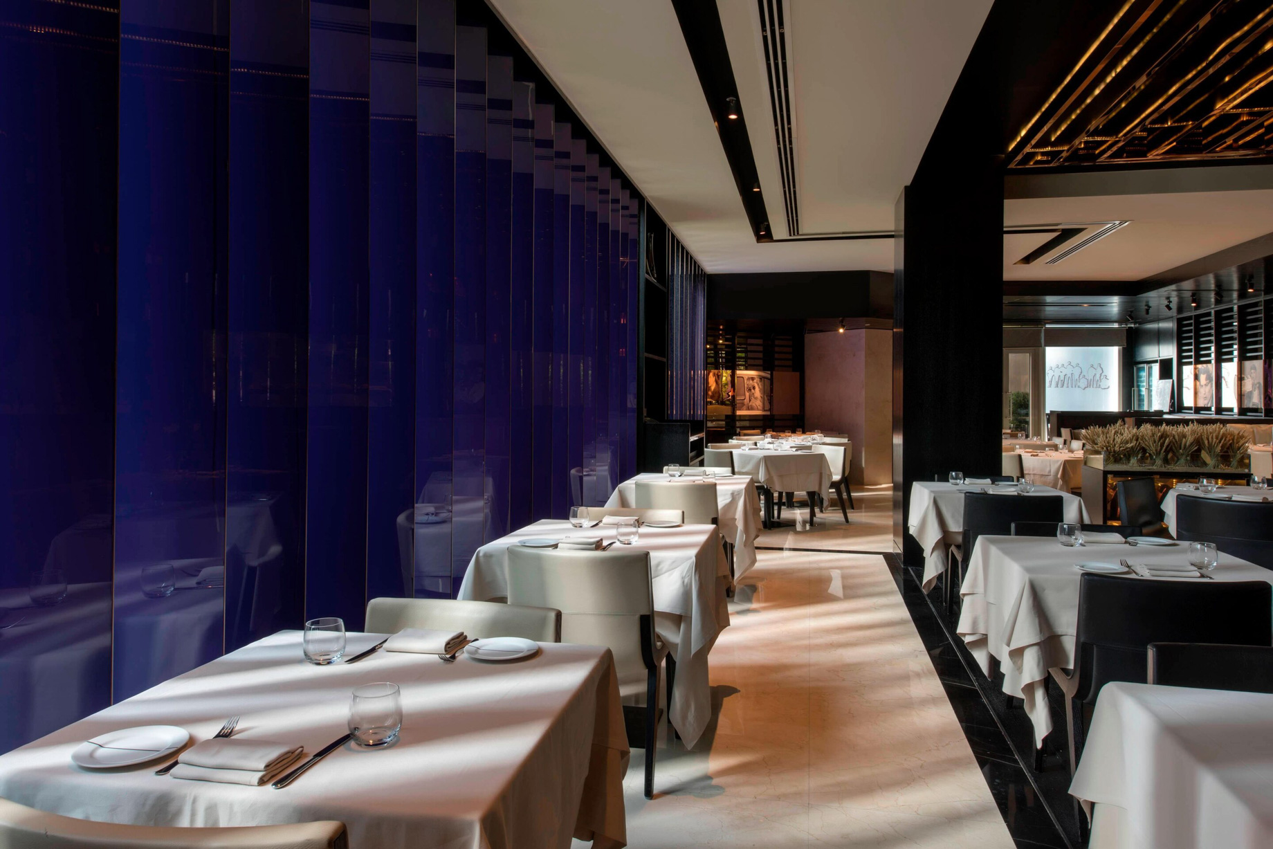 W Doha Hotel – Doha, Qatar – La Spiga by Paper Moon Restaurant Interior