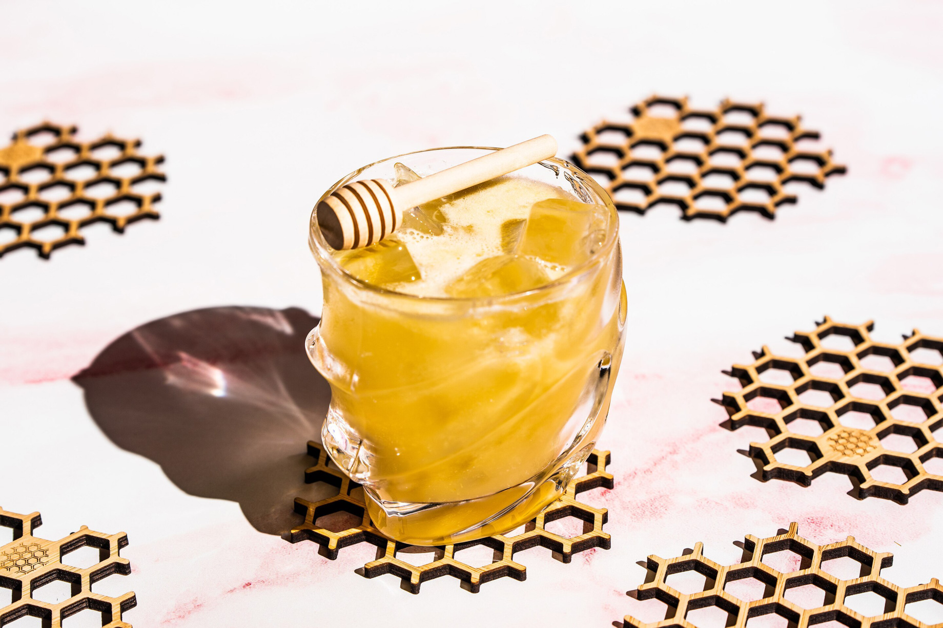 W London Hotel – London, United Kingdom – The Perception Bar The Bee’s Knees