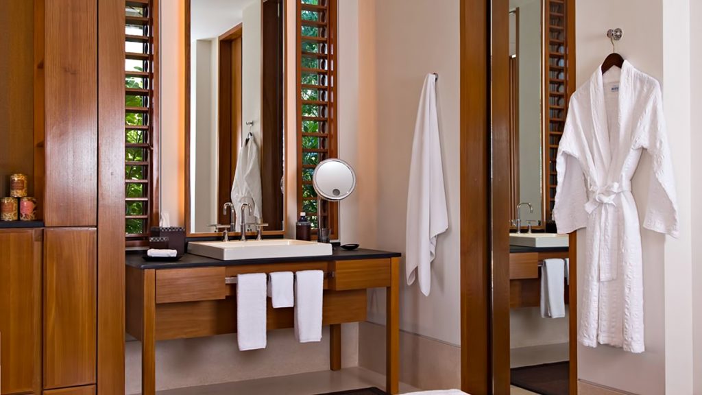 Amanyara Resort - Providenciales, Turks and Caicos Islands - Artist Ocean Villa Bathroom