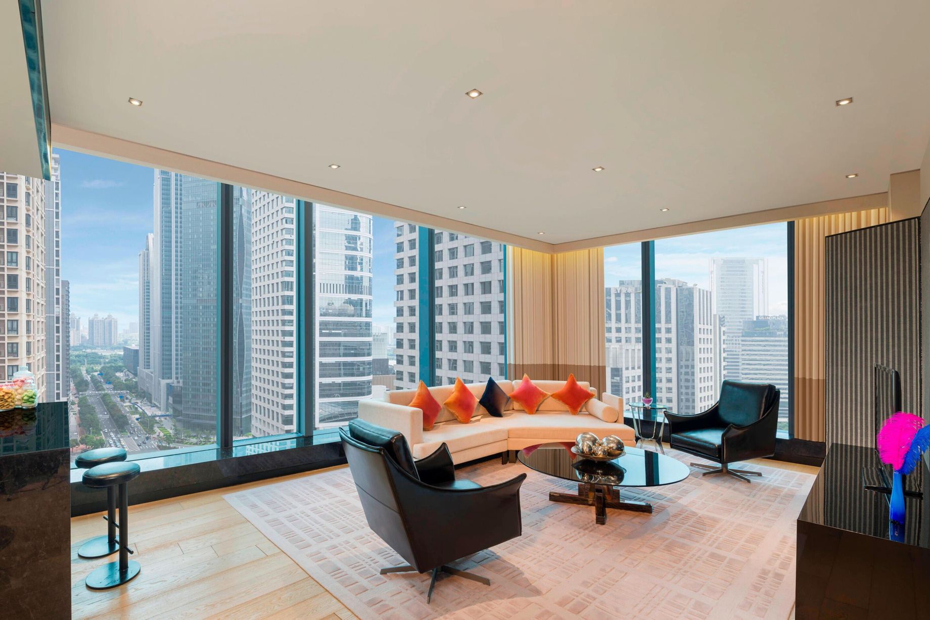 W Guangzhou Hotel – Tianhe District, Guangzhou, China – Apartment Guest Room Living Room