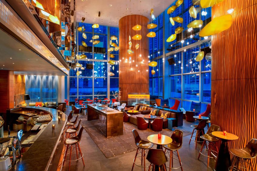W Hong Kong Hotel - Hong Kong - WOOBAR Lounge Decor