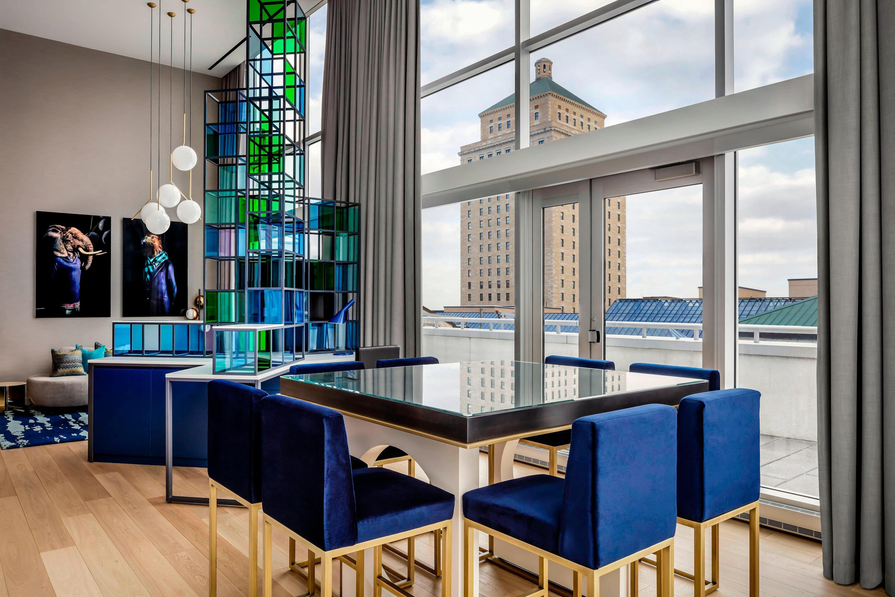 W Montreal Hotel - Montreal, Quebec, Canada - Extreme Wow Suite Living Room