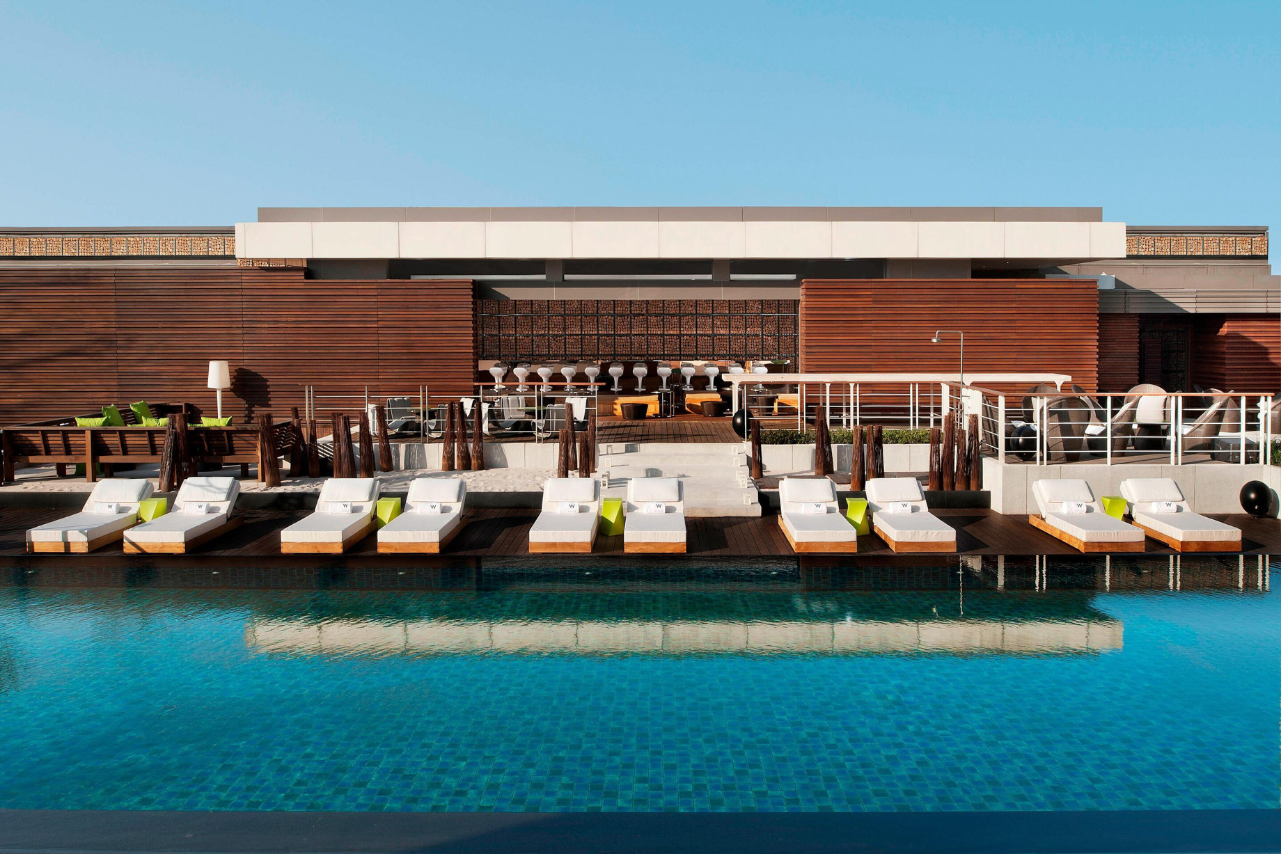 W Taipei Hotel - Taipei, Taiwan - WET Bar Pool_