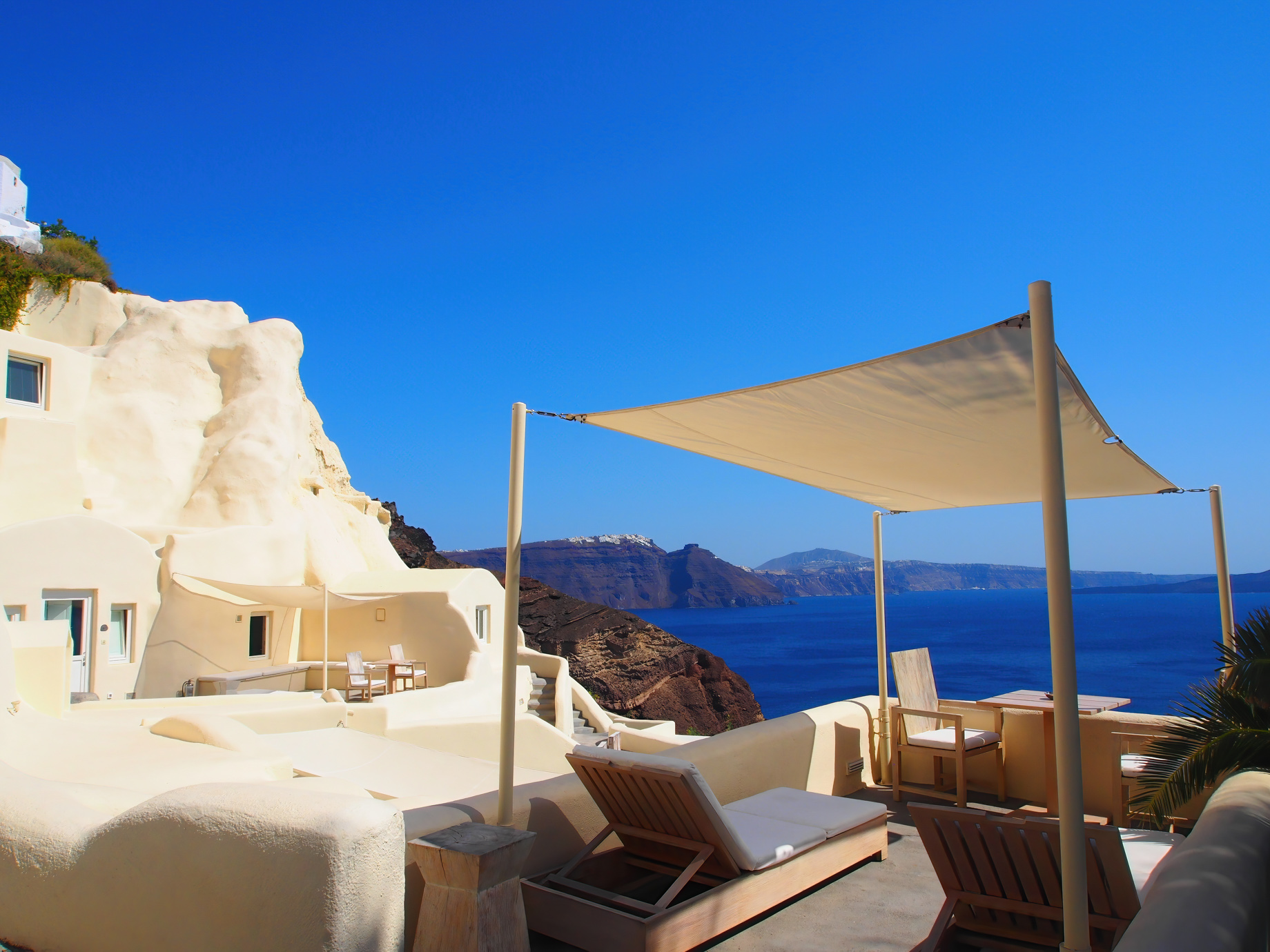 Mystique Hotel Santorini – Oia, Santorini Island, Greece – Clifftop Balcony Ocean View