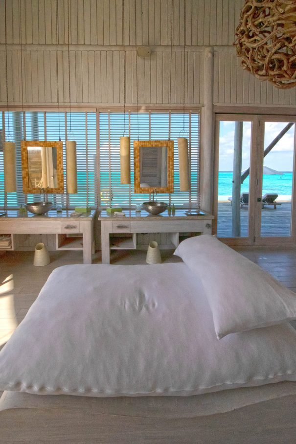 Soneva Jani Resort - Noonu Atoll, Medhufaru, Maldives - 4 Bedroom Water Reserve Villa Bathroom