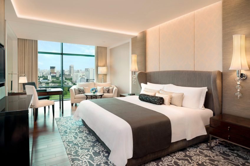 The St. Regis Bangkok Hotel - Bangkok, Thailand - King Grand Deluxe Guest Room Golf Course View