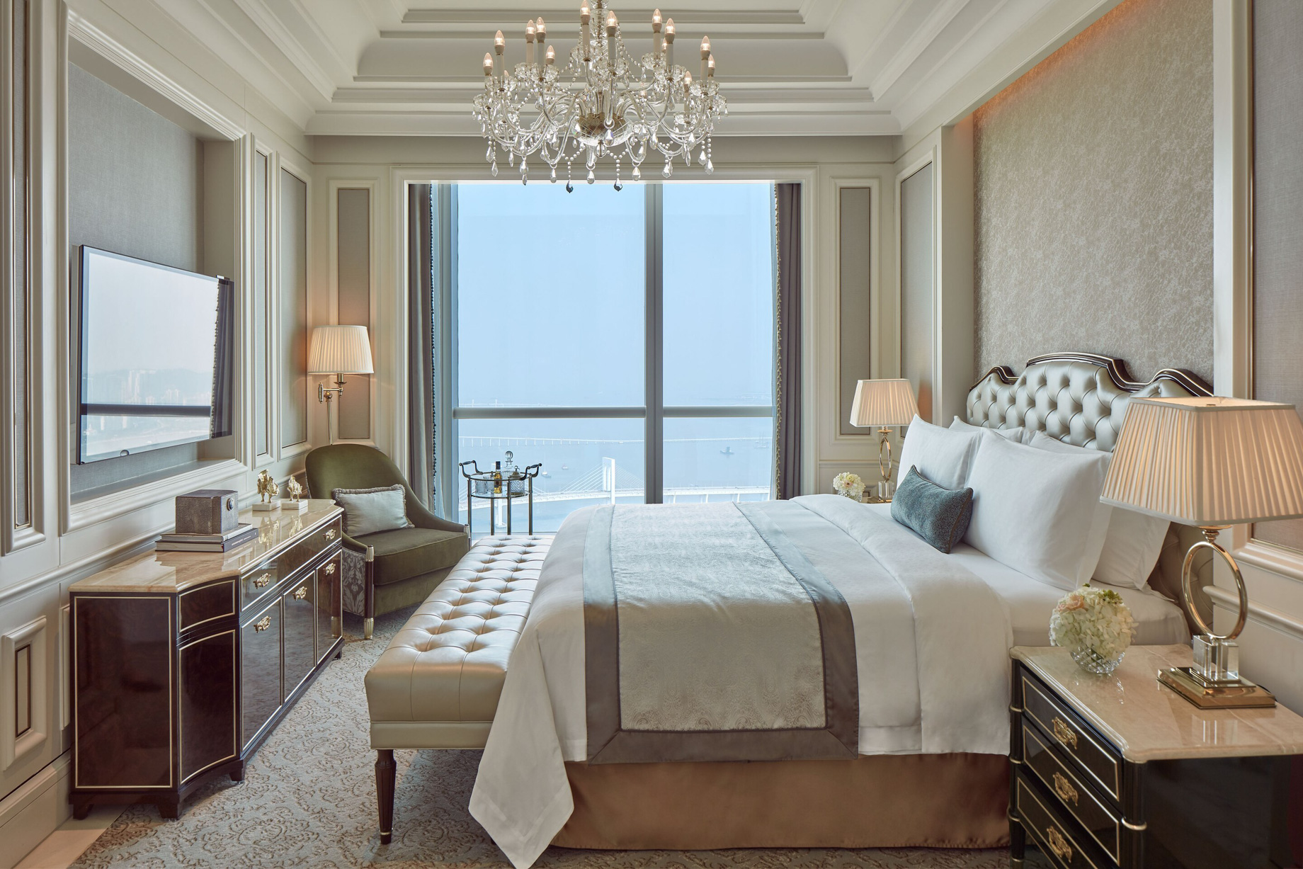 The St. Regis Zhuhai Hotel – Zhuhai, Guangdong, China – St. Regis Suite King Bed