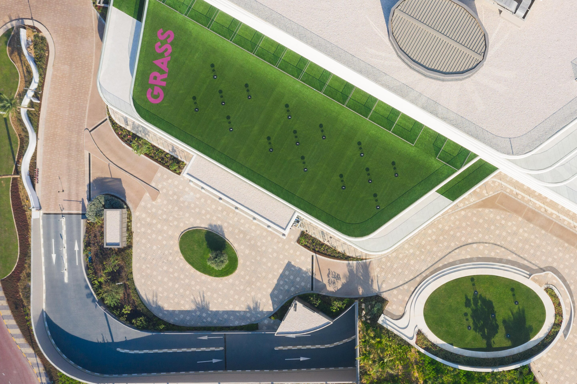 W Dubai The Palm Resort – Dubai, UAE – Exterior Lawn Overhead View