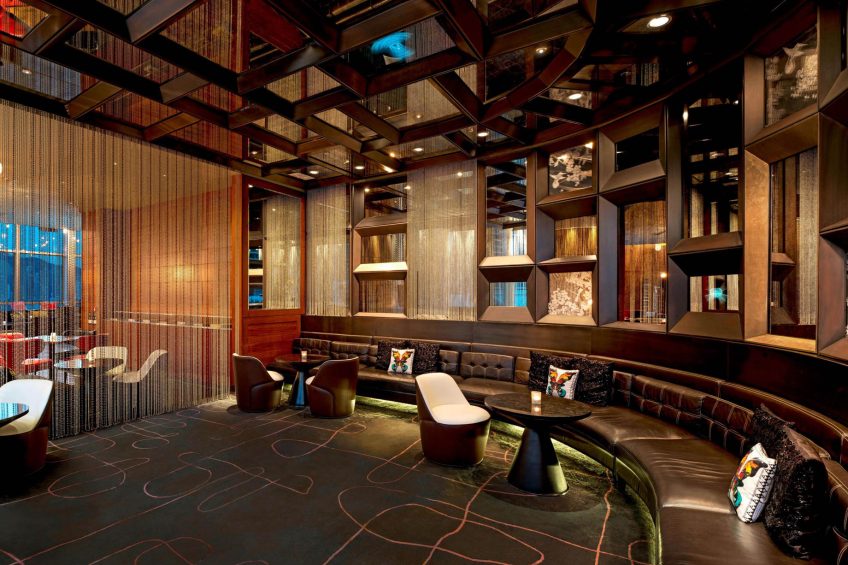 W Hong Kong Hotel - Hong Kong - WOOBAR Lounge Seating
