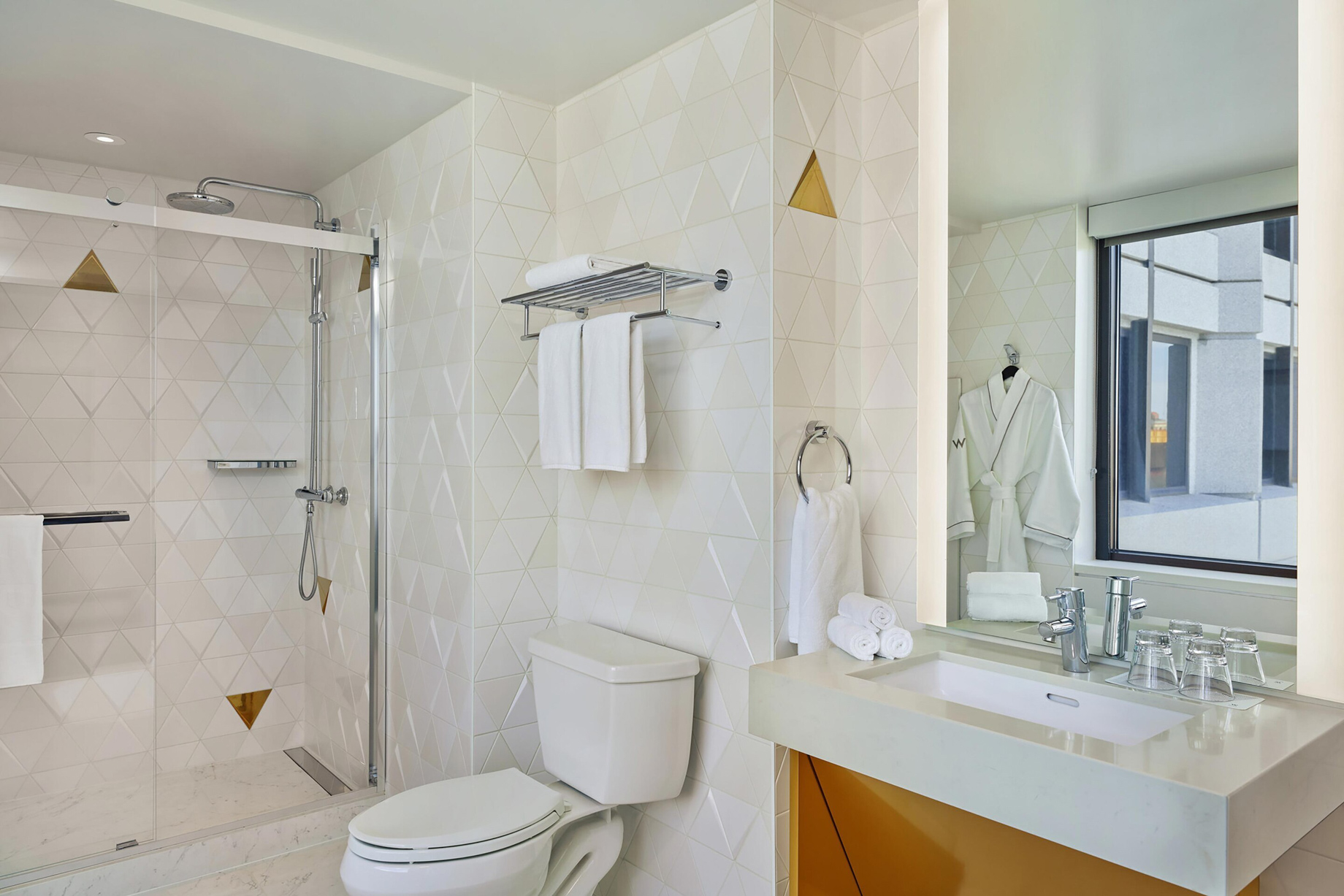 W San Francisco Hotel – San Francisco, CA, USA – Fantastic Suite Bathroom