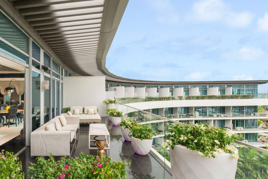 W Singapore Sentosa Cove Hotel - Singapore - Extreme WOW Suite Balcony