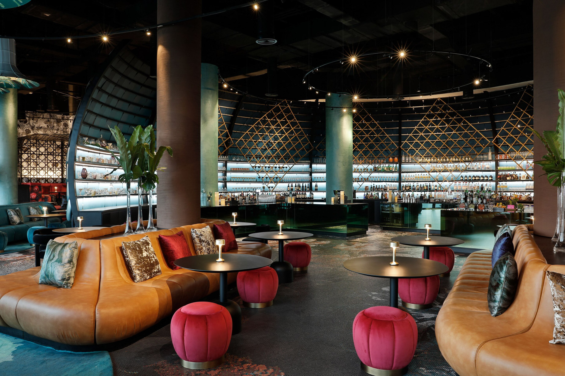 W Abu Dhabi Yas Island Hotel – Abu Dhabi, UAE – W Lounge Seating