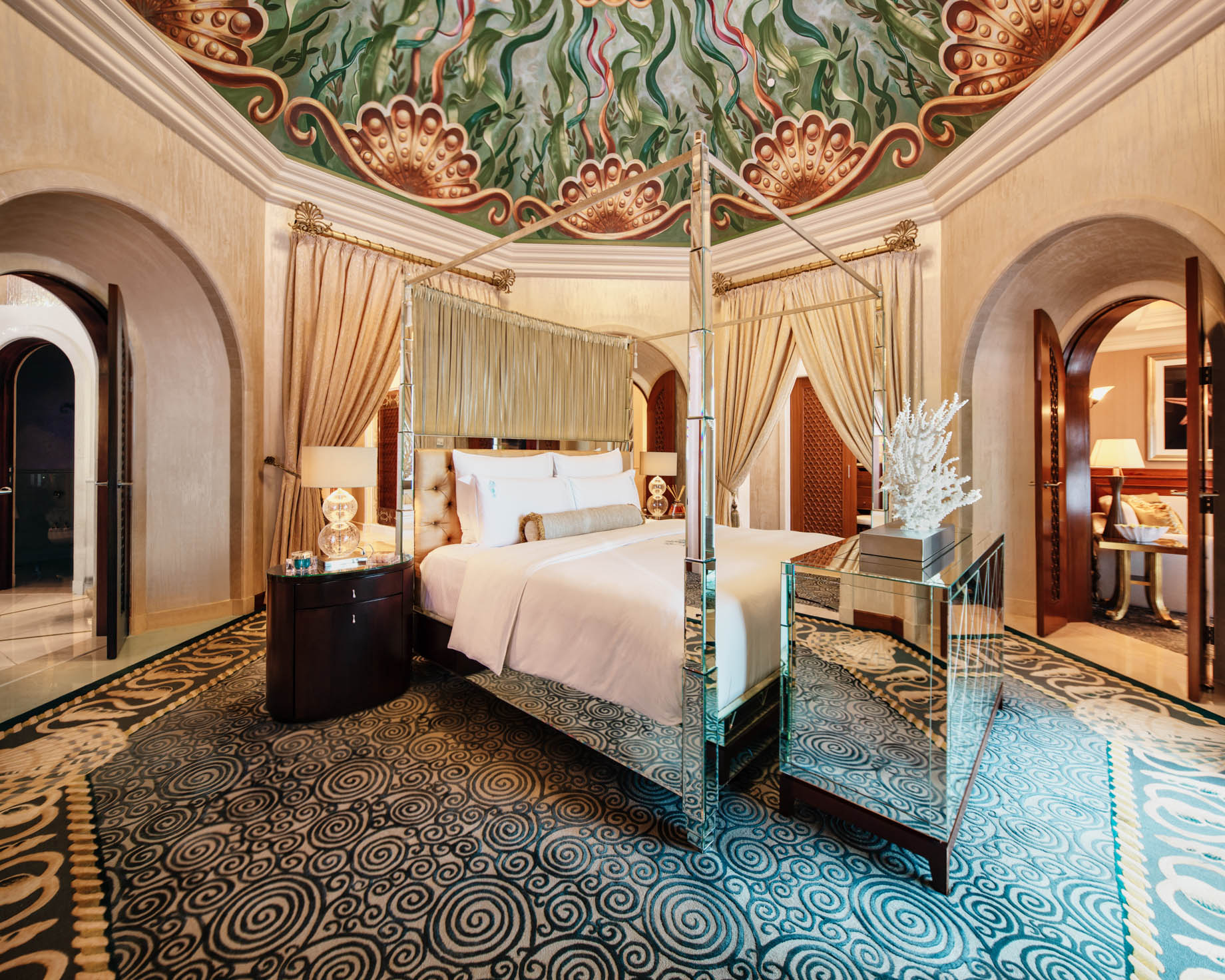 Atlantis The Palm Resort – Crescent Rd, Dubai, UAE – Royal Bridge Suite Bedroom