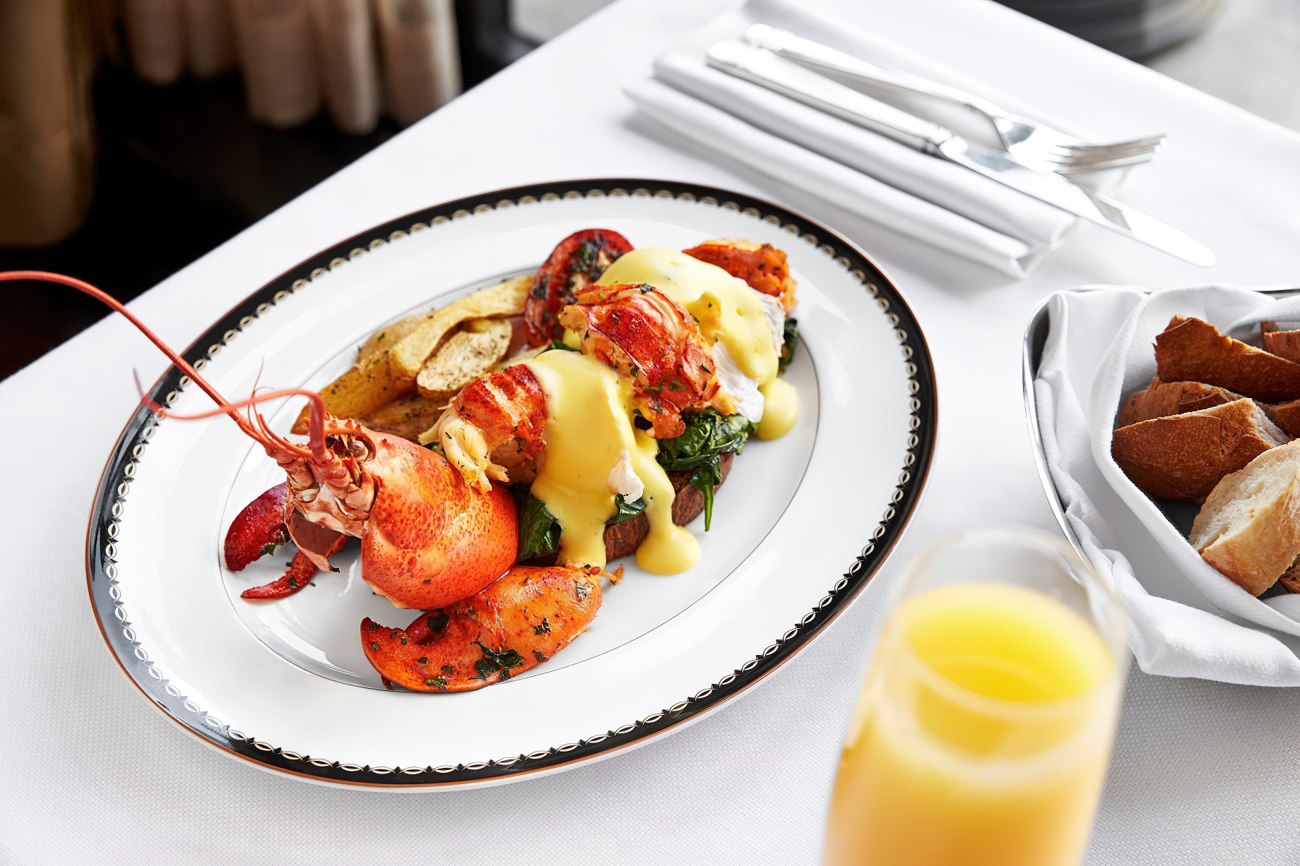 The St. Regis Washington D.C. Hotel – Washington, DC, USA – Alhambra Restaurant Lobster