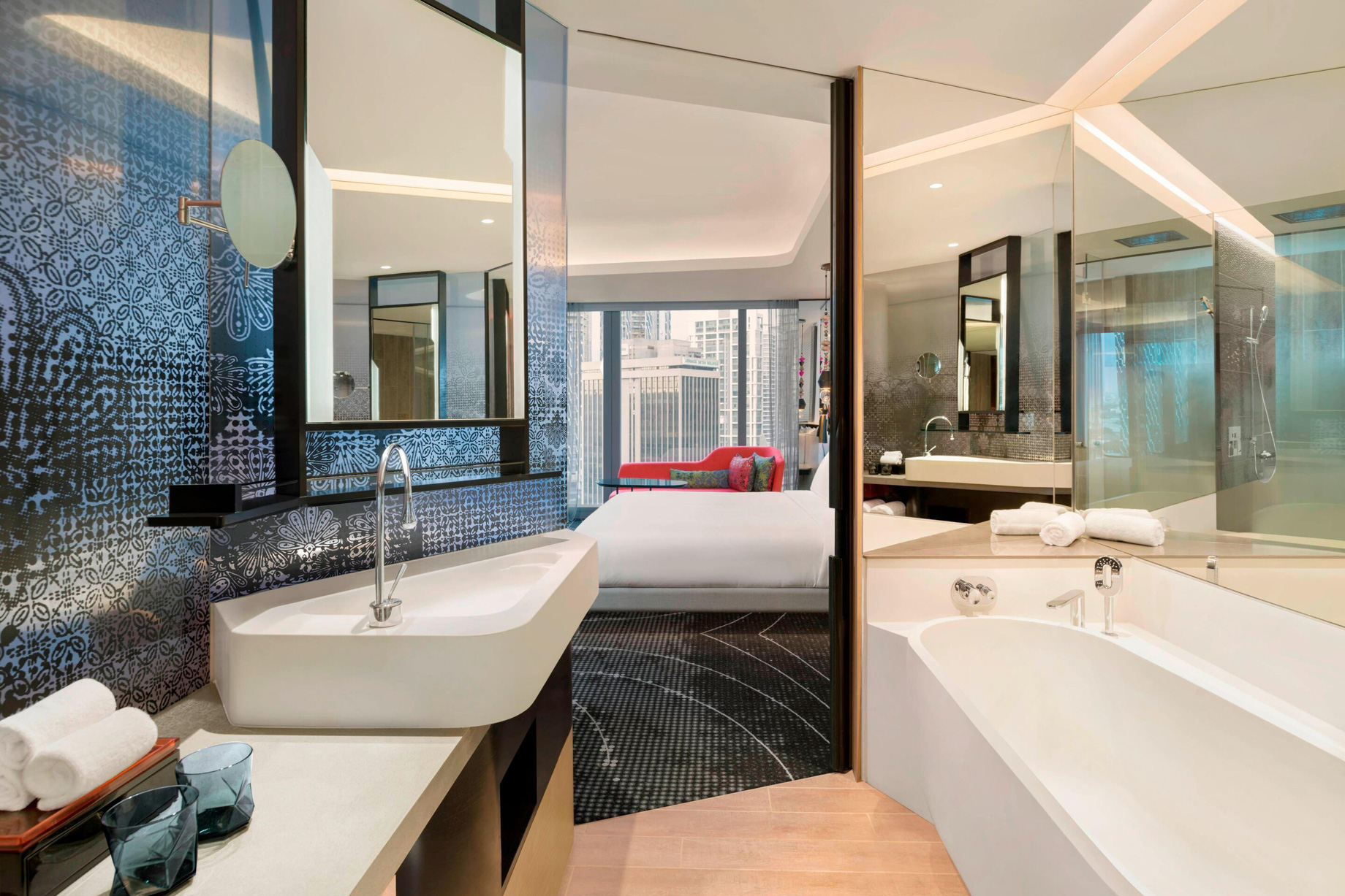 W Kuala Lumpur Hotel - Kuala Lumpur, Malaysia - Guest Bathroom