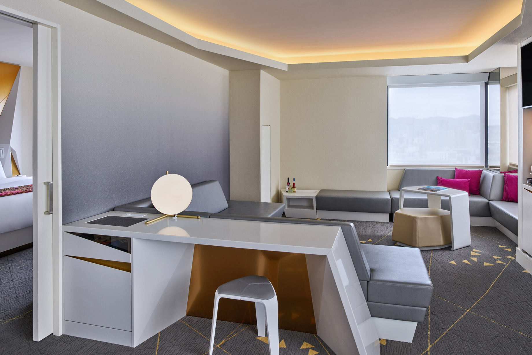 W San Francisco Hotel – San Francisco, CA, USA – Fantastic Suite Living Room