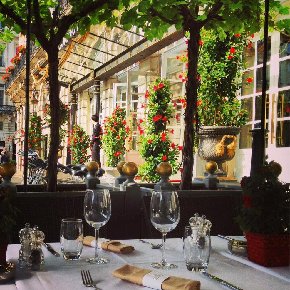 InterContinental Bordeaux Le Grand Hotel - Bordeaux, France - Patio Dining