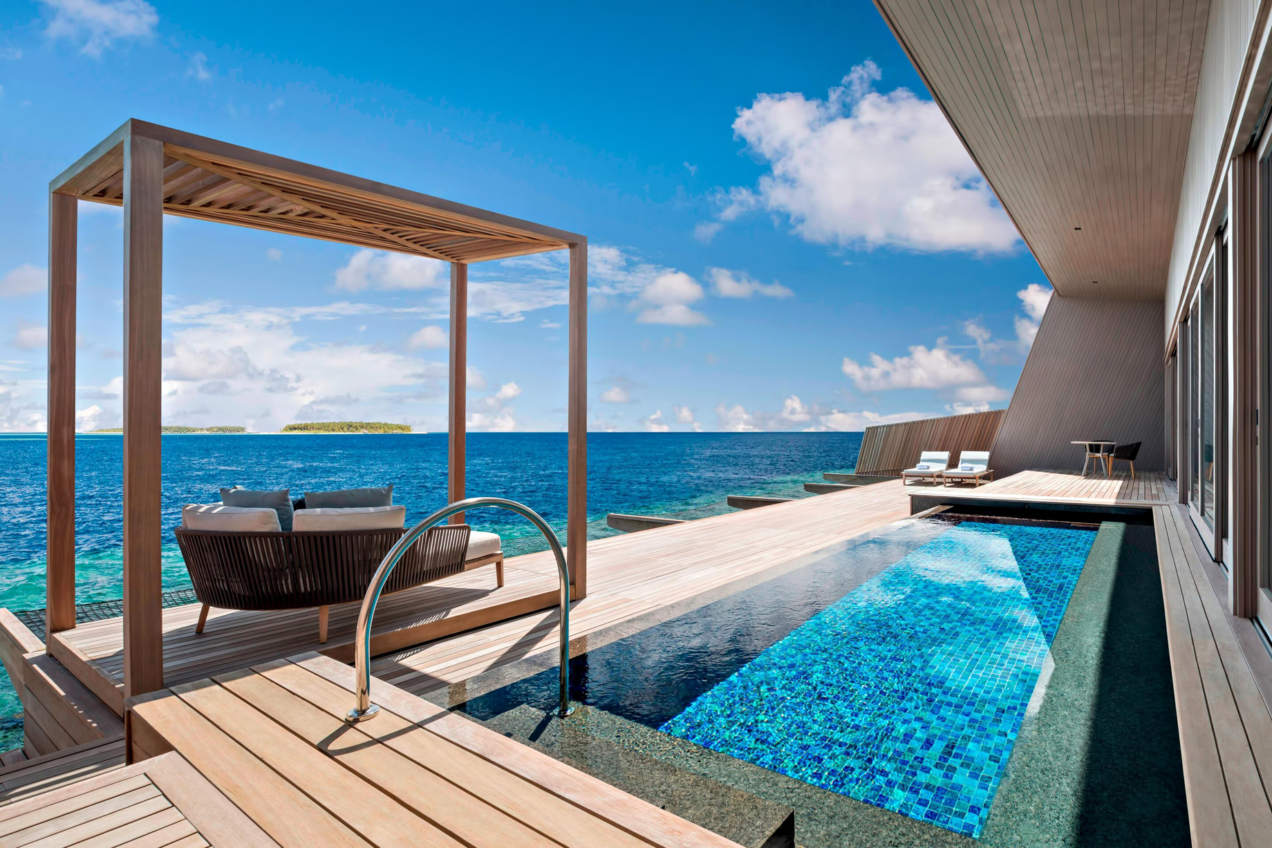 The St. Regis Maldives Vommuli Resort – Dhaalu Atoll, Maldives – St. Regis Overwater Suite Terrace