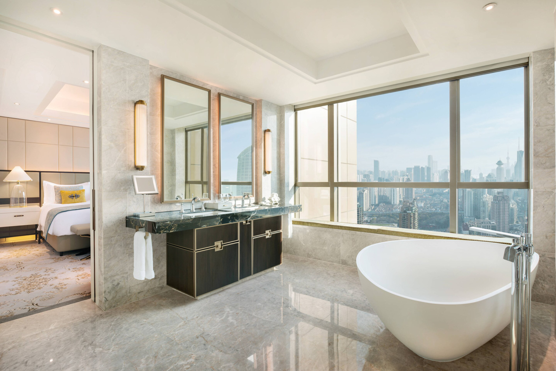 The St. Regis Shanghai Jingan Hotel - Shanghai, China - Deluxe Guest Bathroom