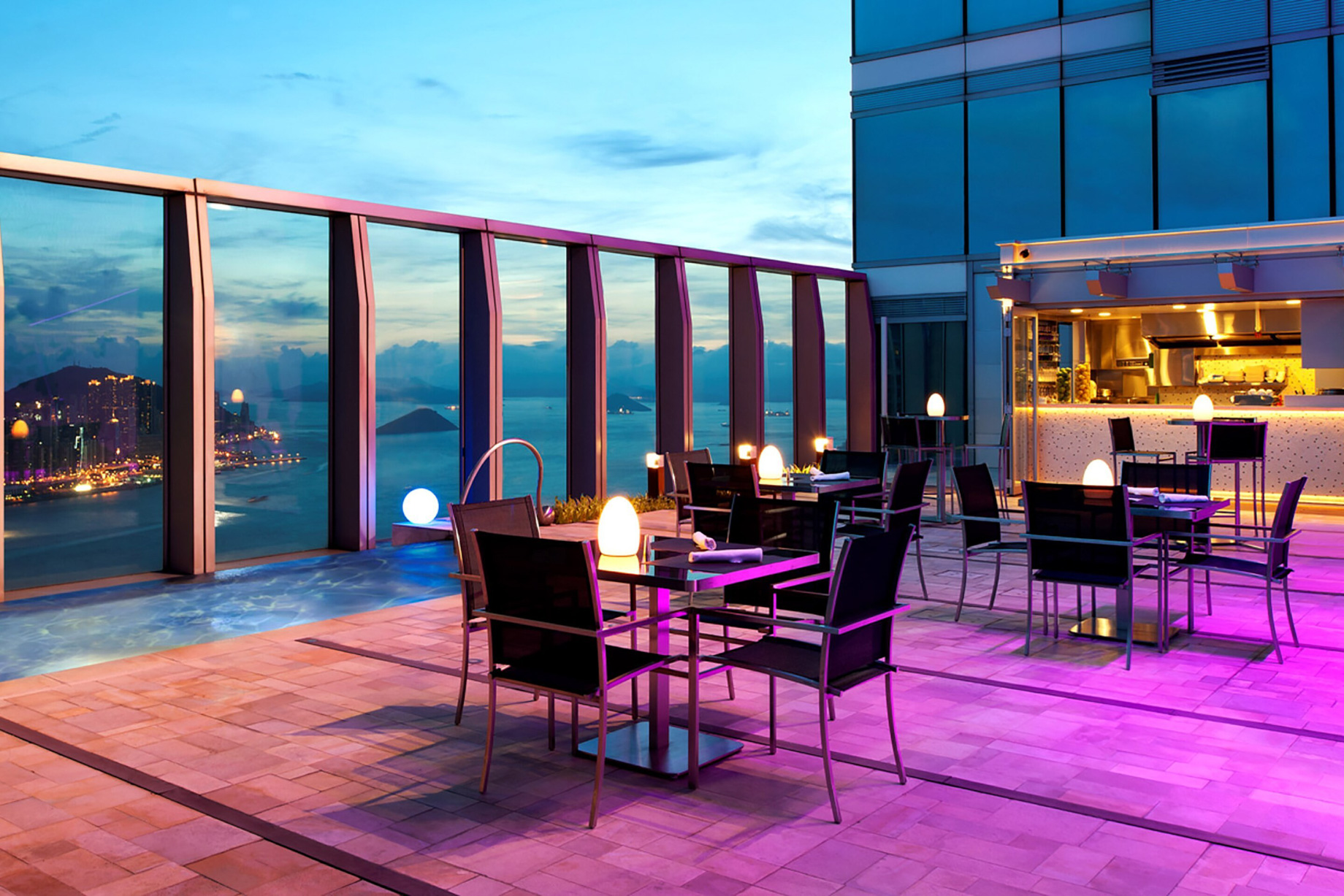W Hong Kong Hotel - Hong Kong - WET Deck Night
