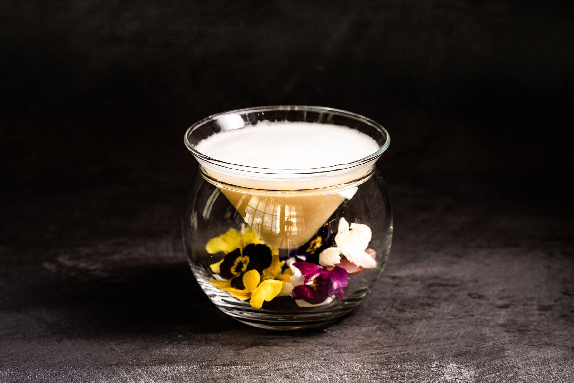 W London Hotel – London, United Kingdom – The Perception Bar Daisy Chain