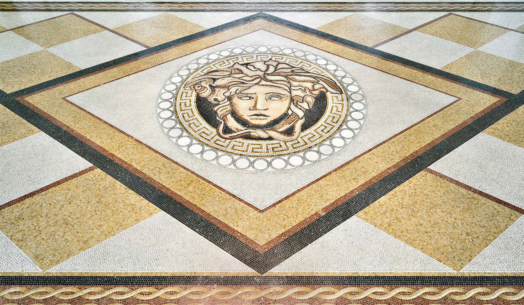 Palazzo Versace Dubai Hotel – Jaddaf Waterfront, Dubai, UAE – Neoclassical Architecture and Signature Versace Decor