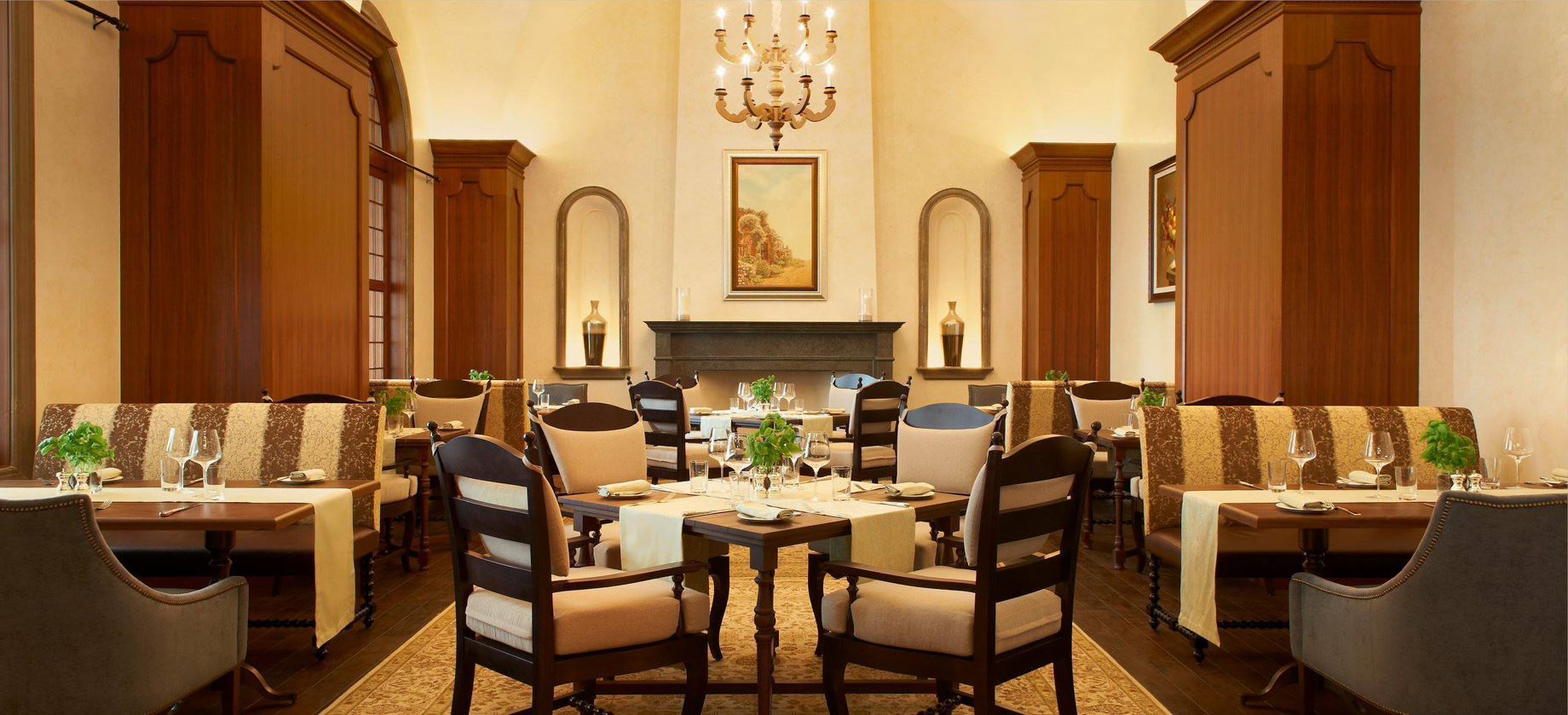 The St. Regis Abu Dhabi Hotel – Abu Dhabi, United Arab Emirates – Villa Toscana Private Dining