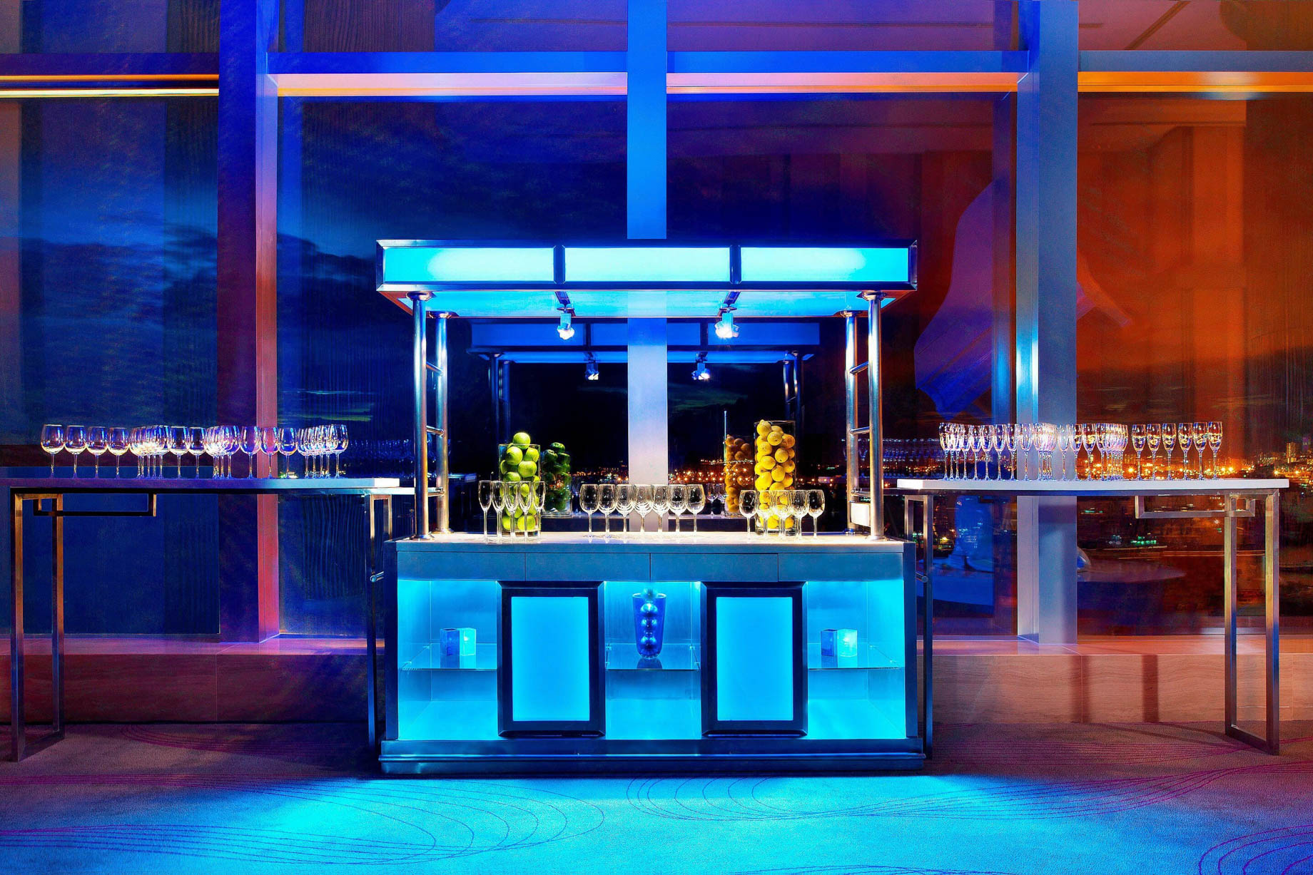 W Hong Kong Hotel – Hong Kong – Pre Function Bar Station