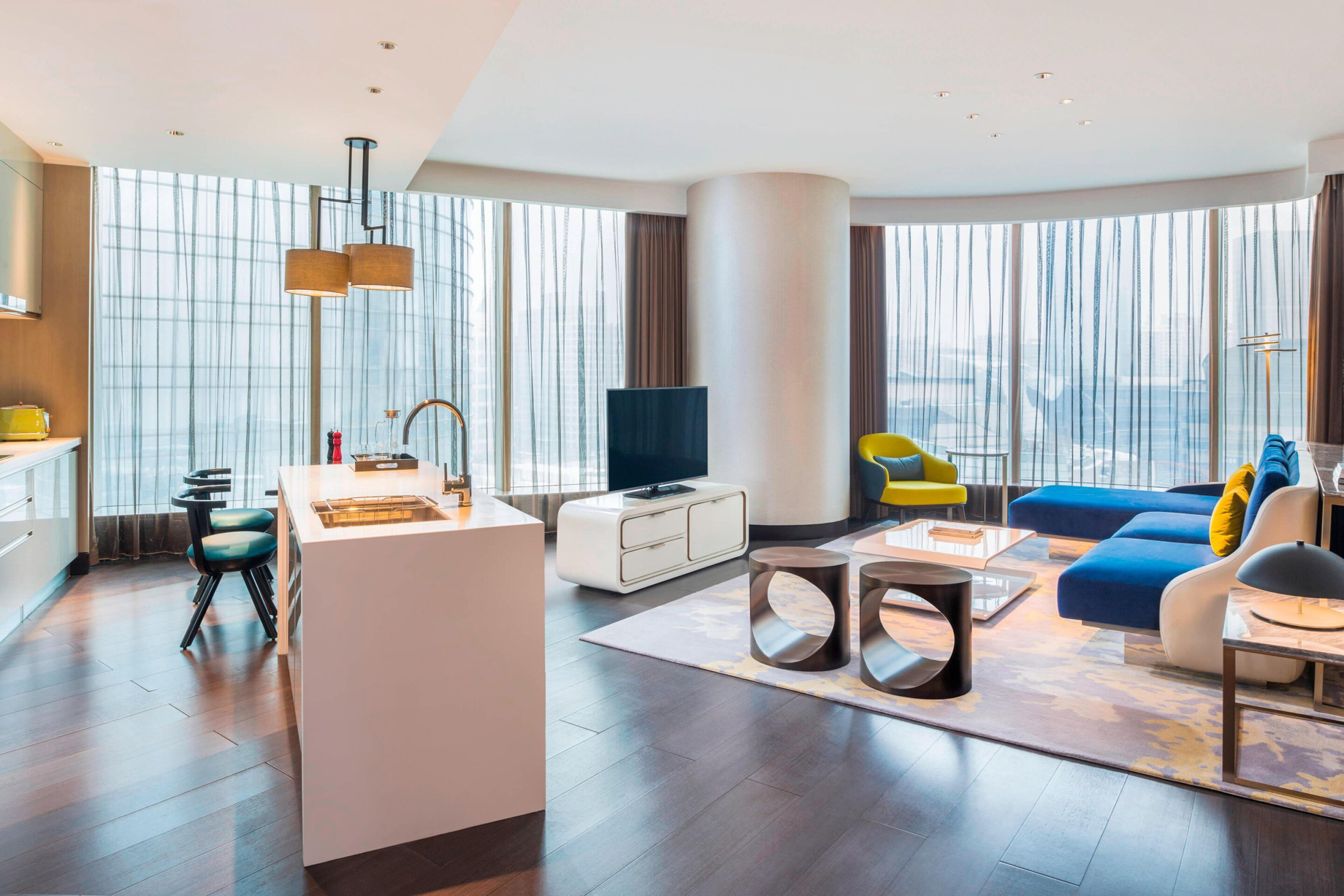 W Suzhou Hotel - Suzhou, China - Apartment Living Room