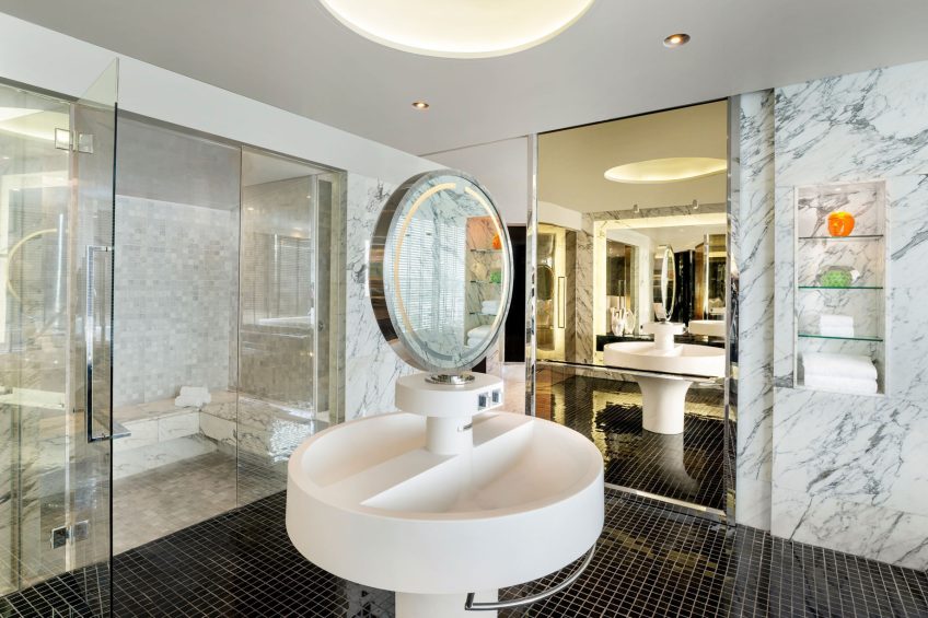 W Bangkok Hotel - Bangkok, Thailand - Extreme Wow Suite Bathroom