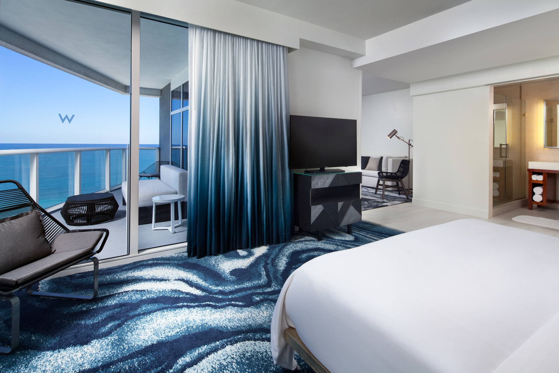 W Fort Lauderdale Hotel – Fort Lauderdale, FL, USA – Fantastic Ocean Front Suite