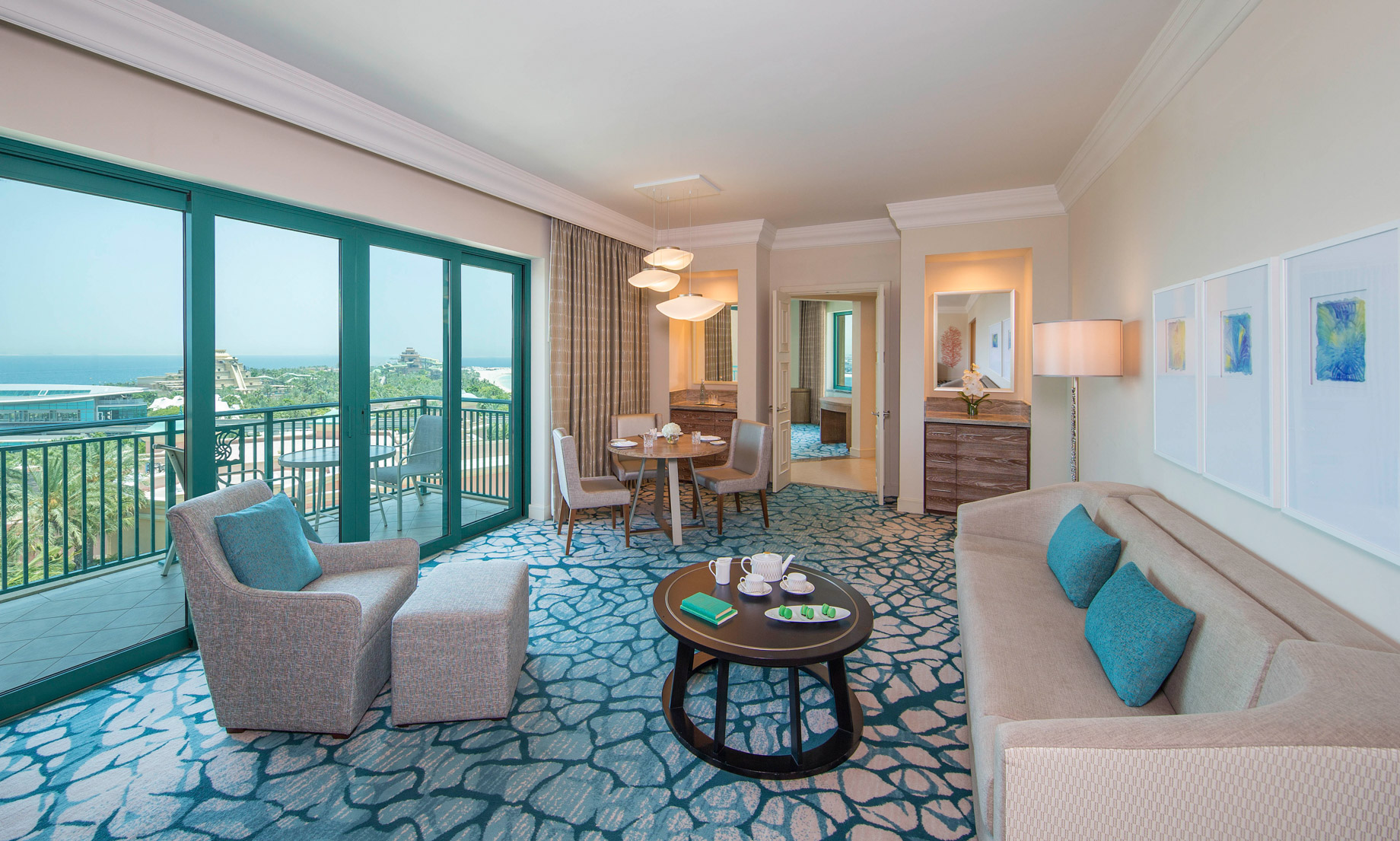 Atlantis The Palm Resort – Crescent Rd, Dubai, UAE – Executive Club Suite Living Room