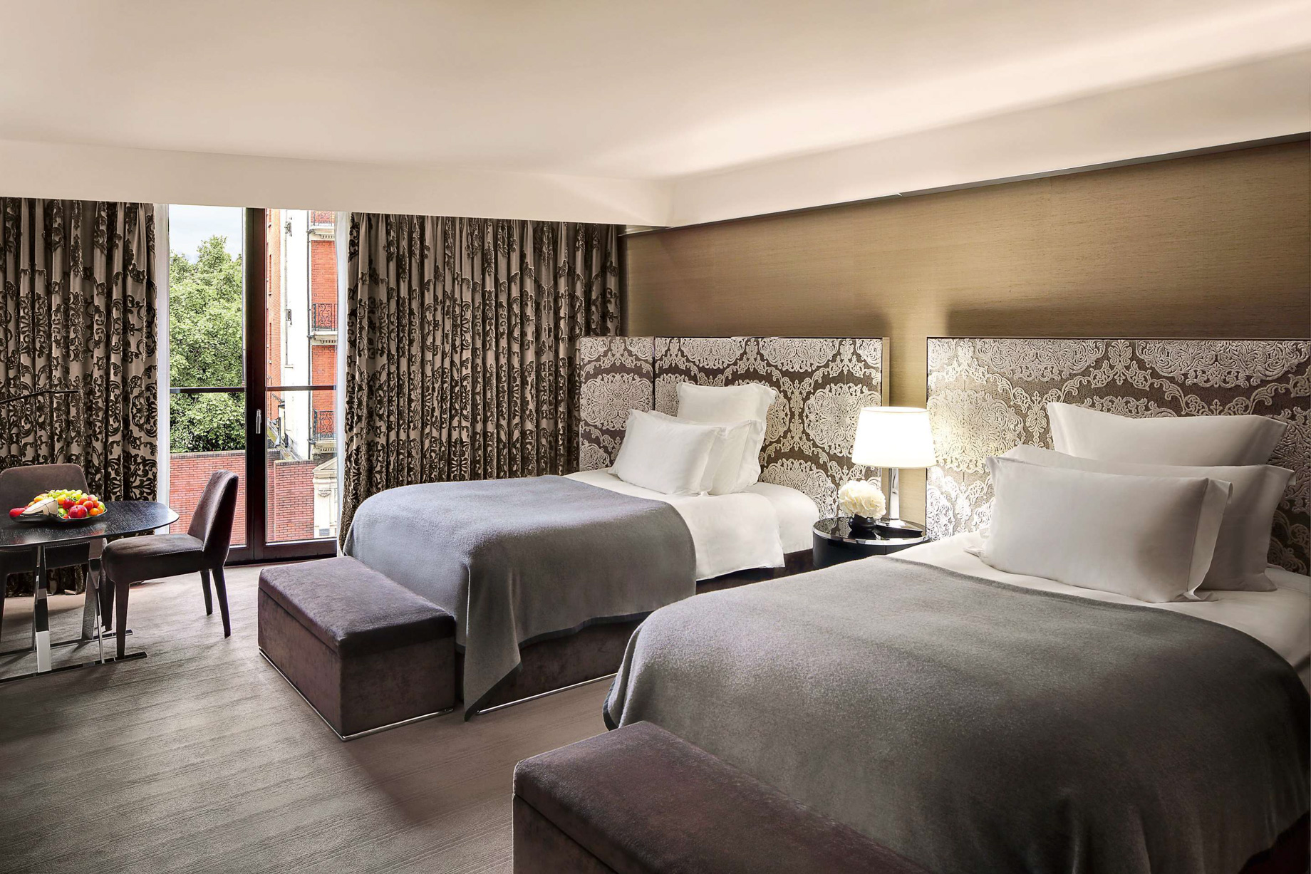 Bvlgari Hotel London – Knightsbridge, London, UK – Guest Suite Bedroom