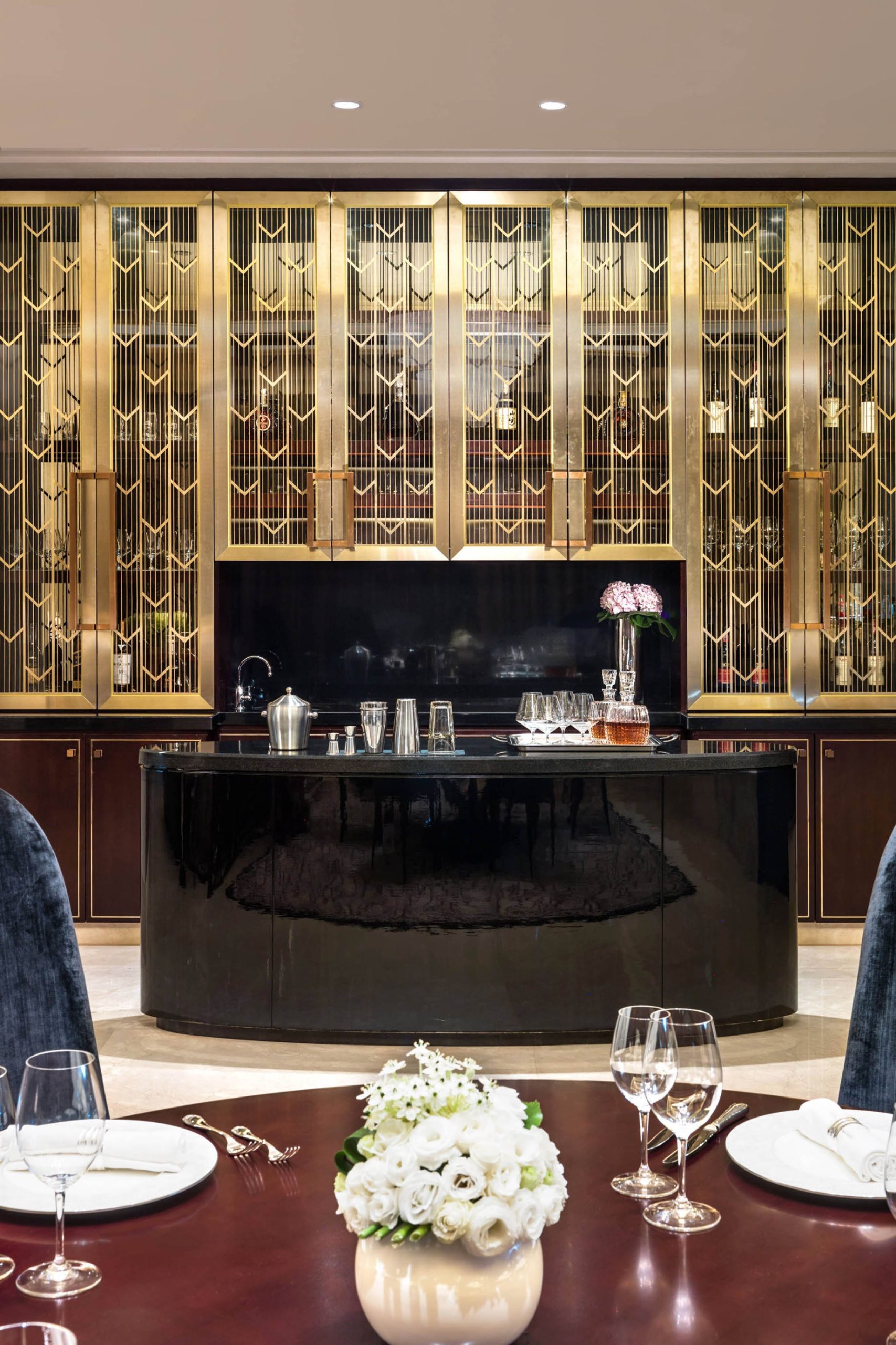 The St. Regis Chengdu Hotel - Chengdu, Sichuan, China - Presidential Suite Bar