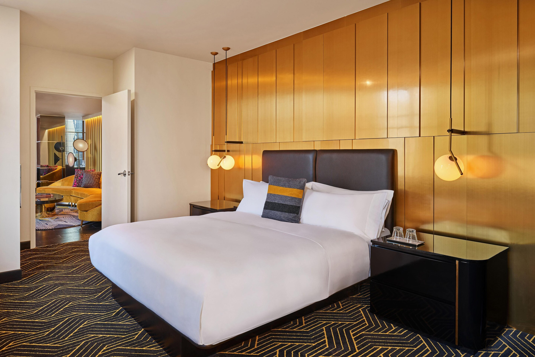 W Minneapolis The Foshay Hotel – Minneapolis, MN, USA – Wow Suite Bedroom