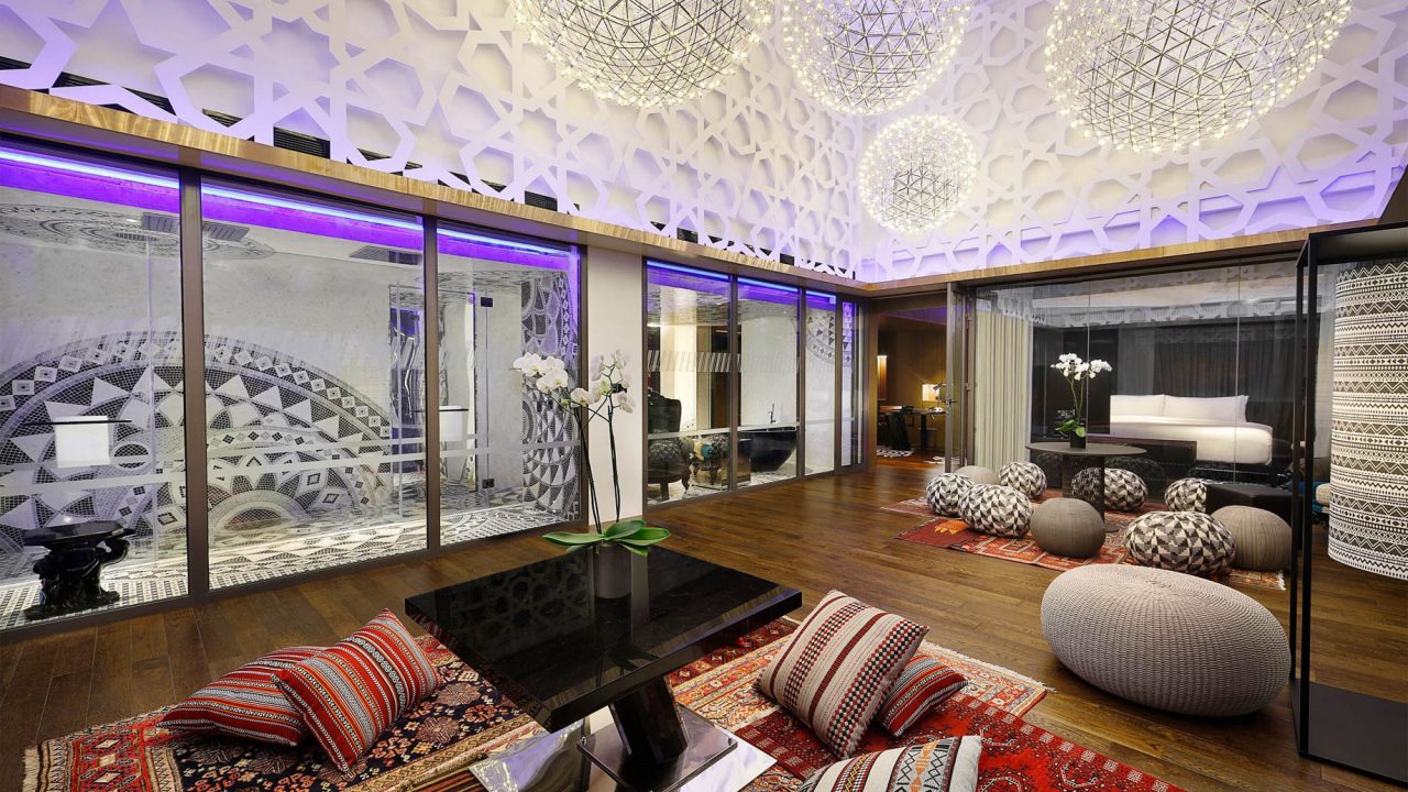 W Muscat Resort - Muscat, Oman - E WOW Suite Living Room
