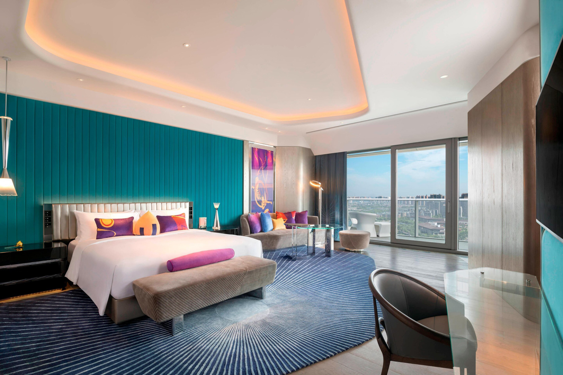 030 – W Xi’an Hotel – Xi’an, Shaanxi Province, China – Spectacular Suite King