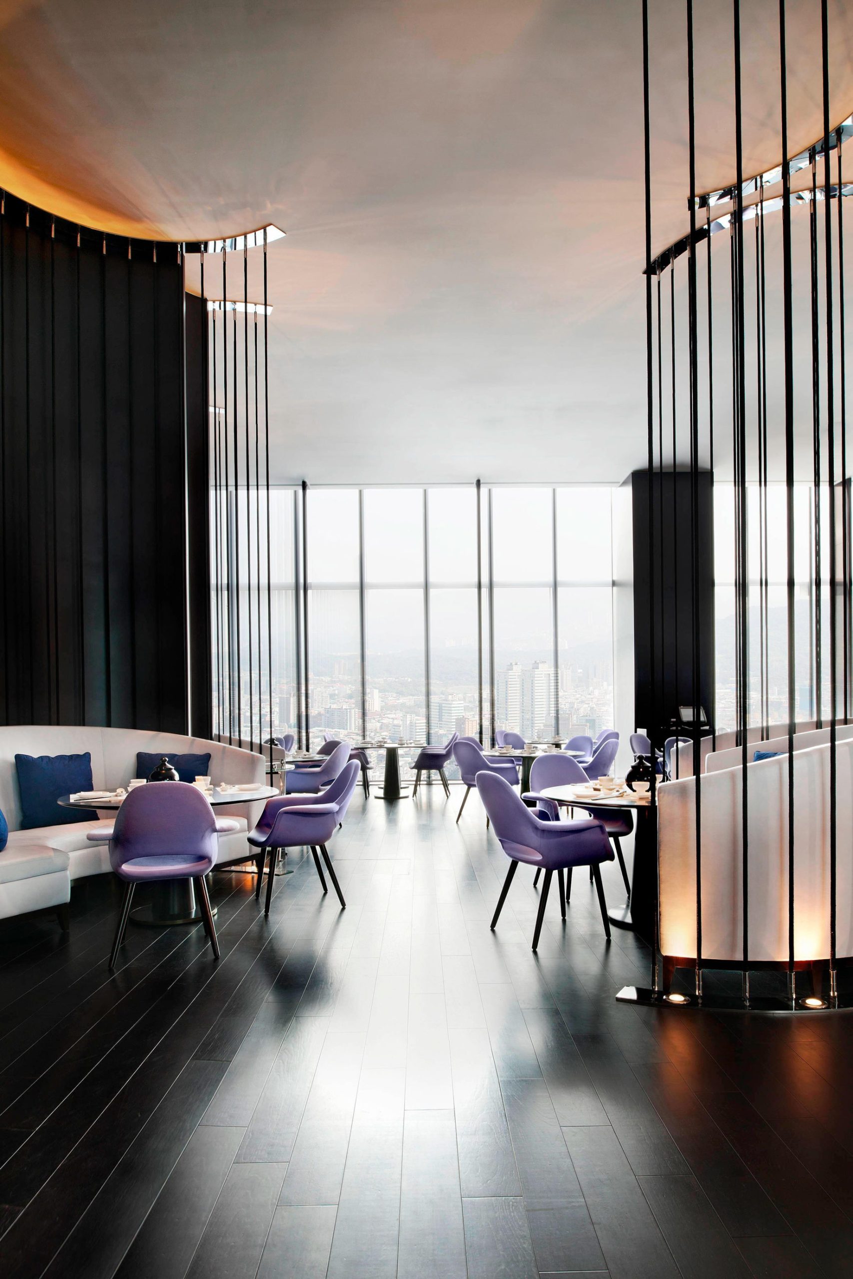 W Taipei Hotel – Taipei, Taiwan – YEN Restaurant Dining Area Seating