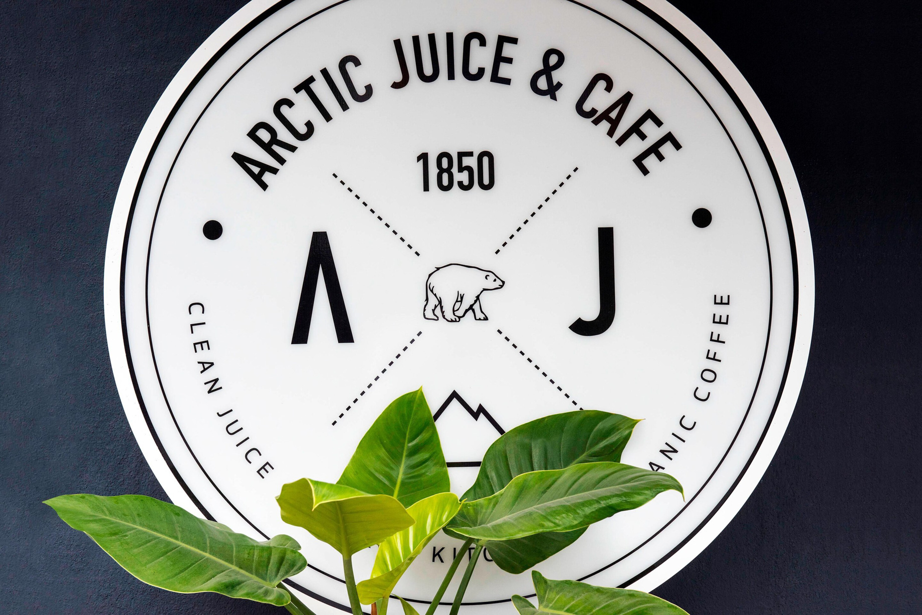 W Verbier Hotel – Verbier, Switzerland – Arctic Juice & Cafe
