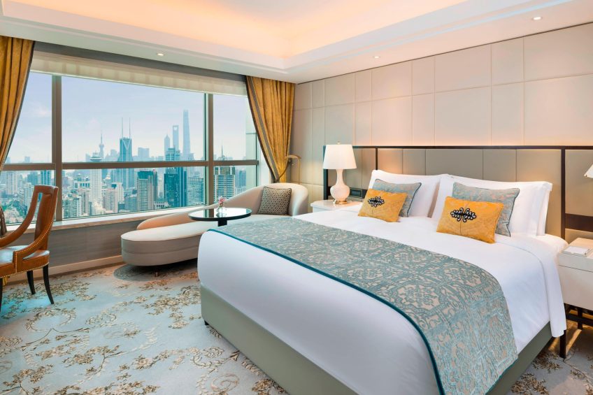 The St. Regis Shanghai Jingan Hotel - Shanghai, China - Deluxe Guest Room