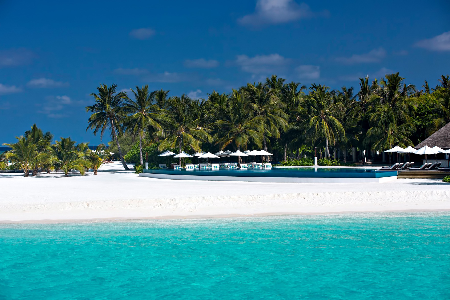 Velassaru Maldives Resort – South Male Atoll, Maldives – Infinity Pool
