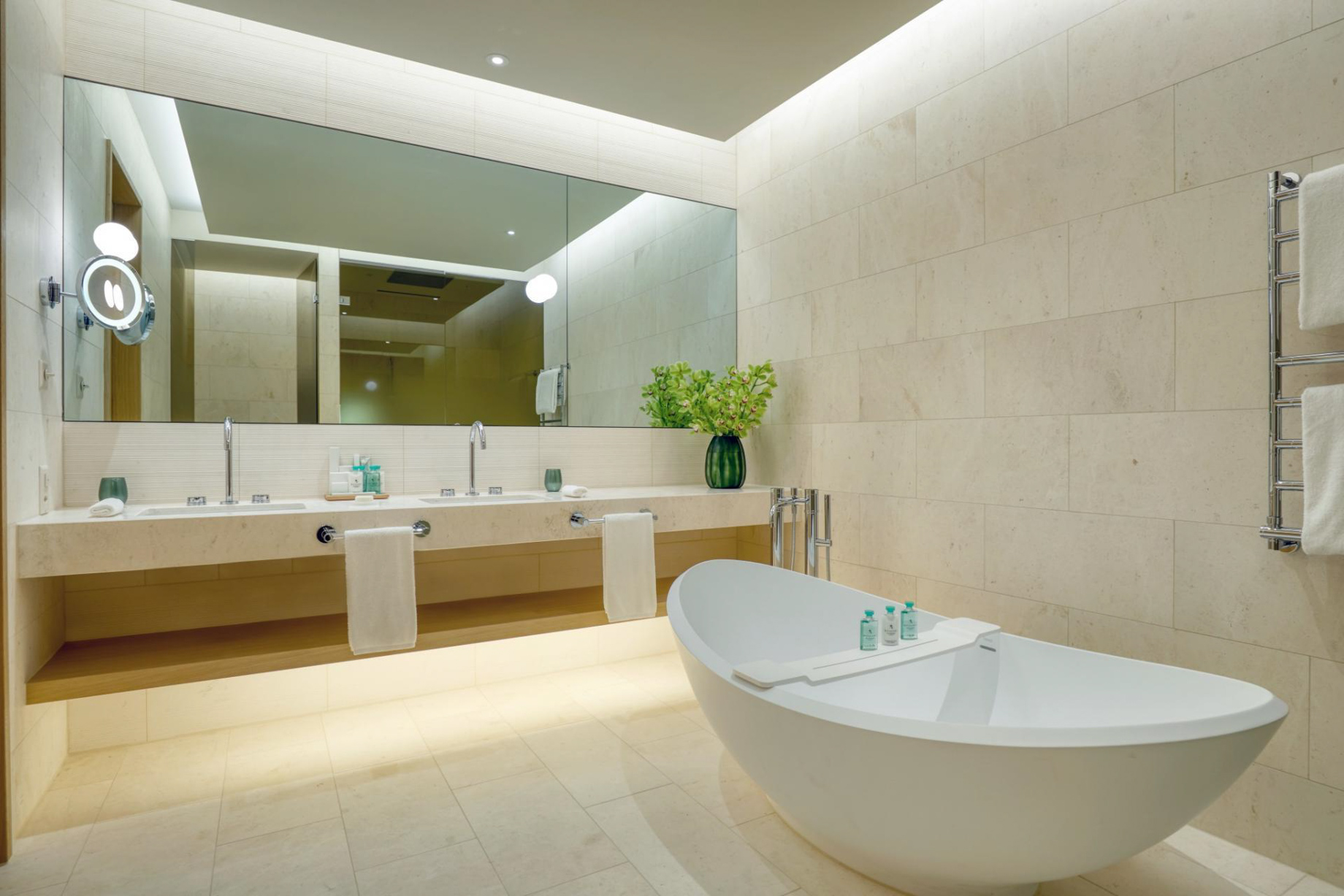 Waldhotel – Burgenstock Hotels & Resort – Obburgen, Switzerland – Executive Suite Bathroom