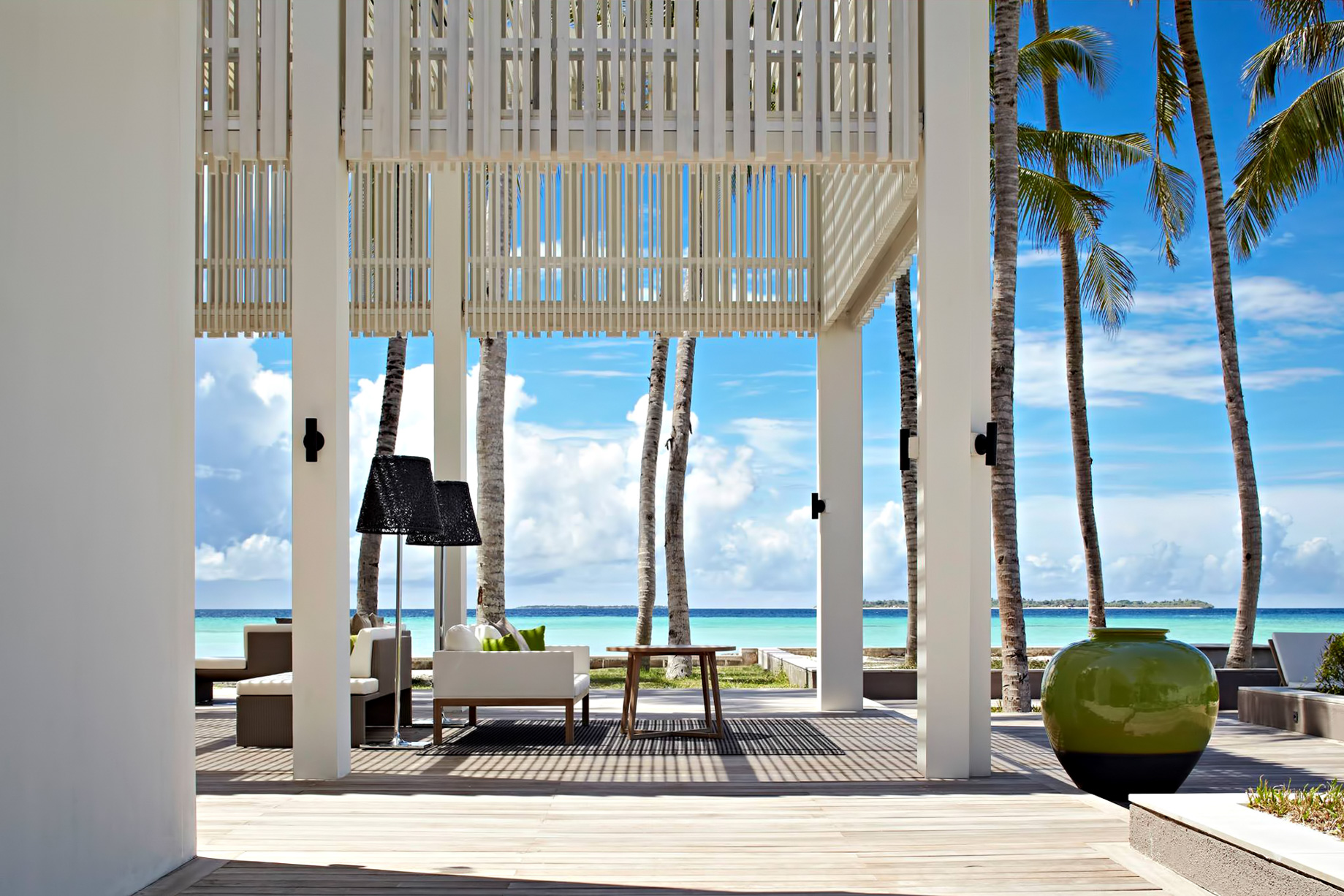 Cheval Blanc Randheli Resort – Noonu Atoll, Maldives – The White Bar Beach Club Patio