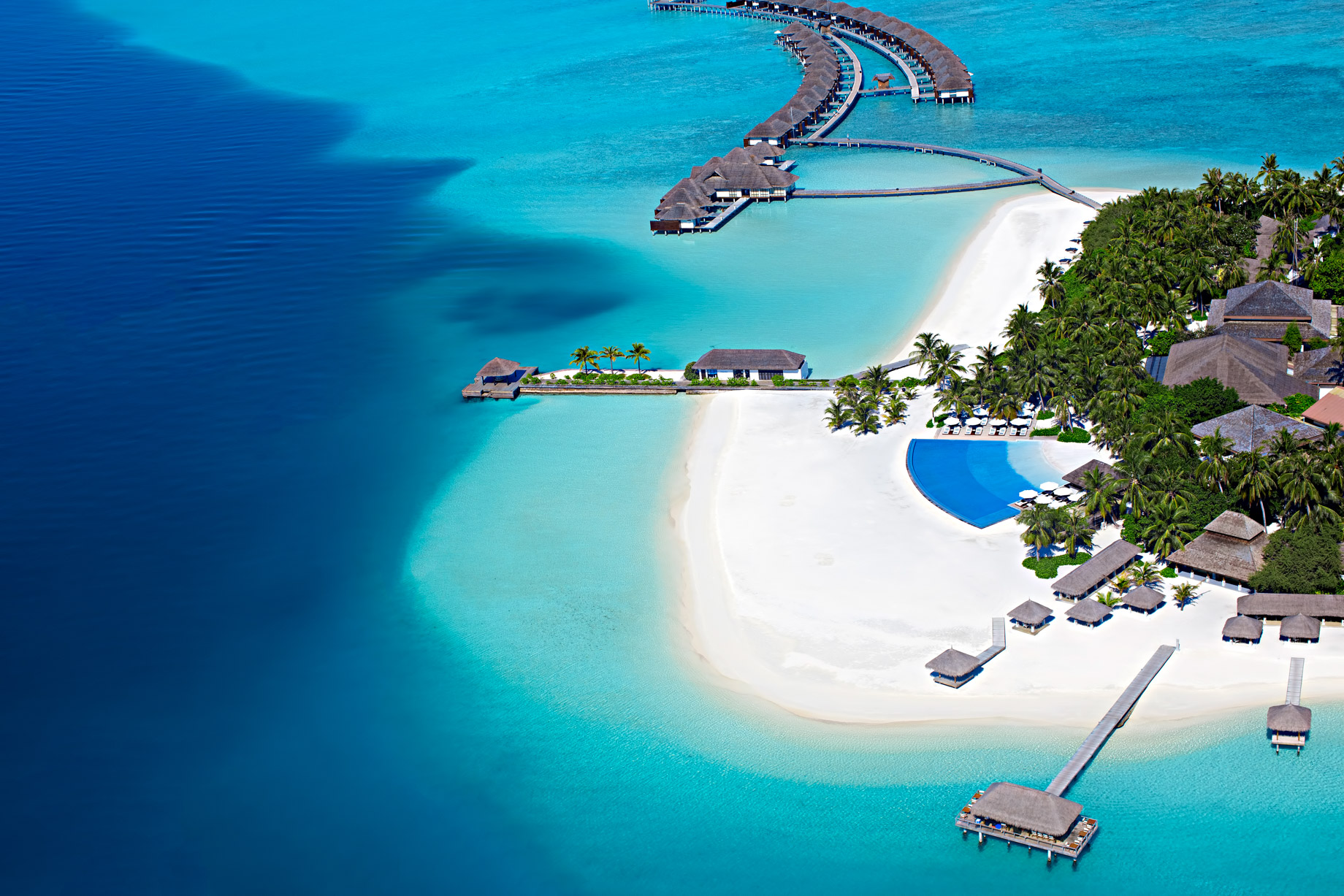 Velassaru Maldives Resort – South Male Atoll, Maldives - Infinity Pool
